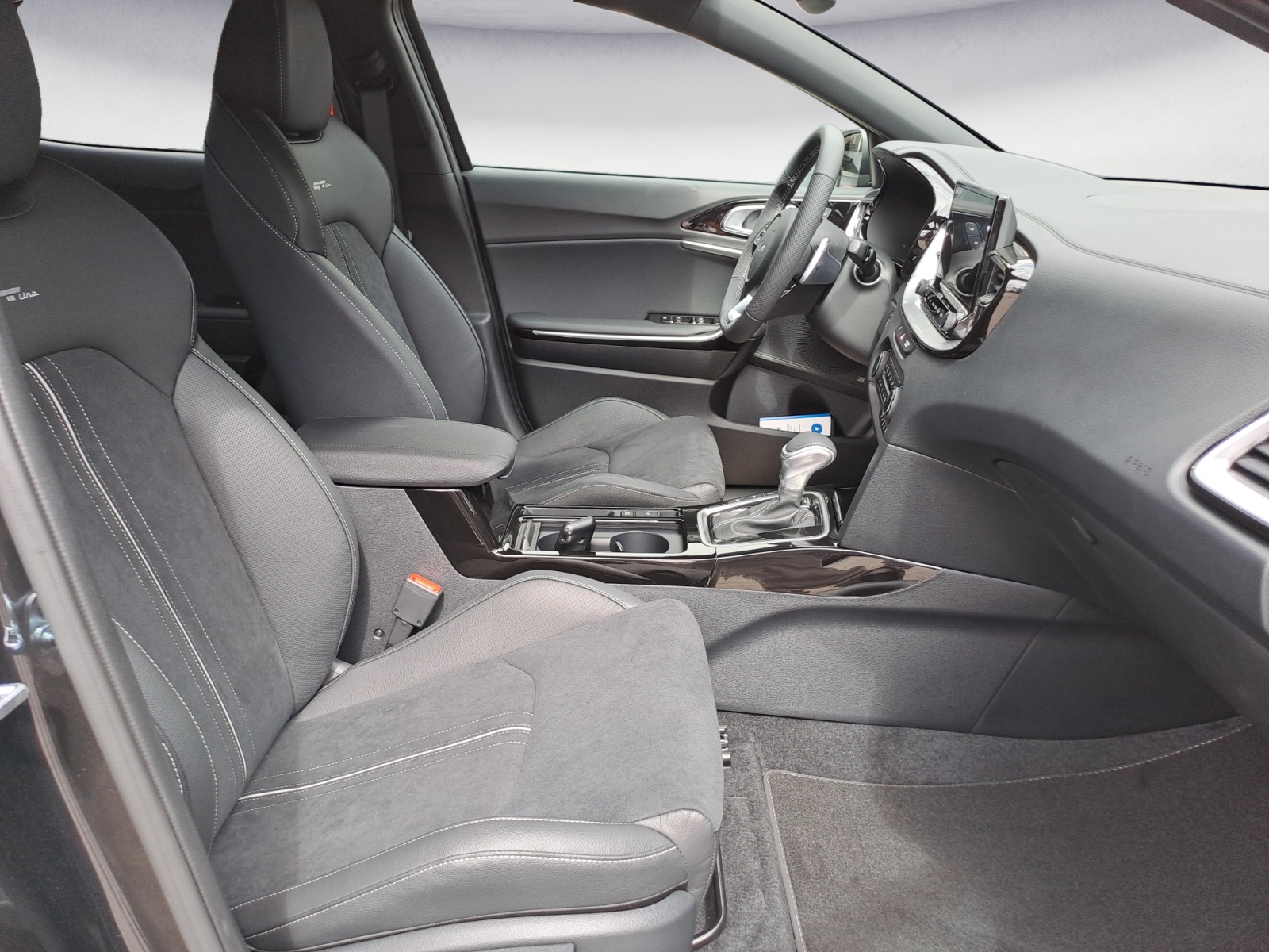 Kia - XCeed 1.6 T-GDI DCT GT-line