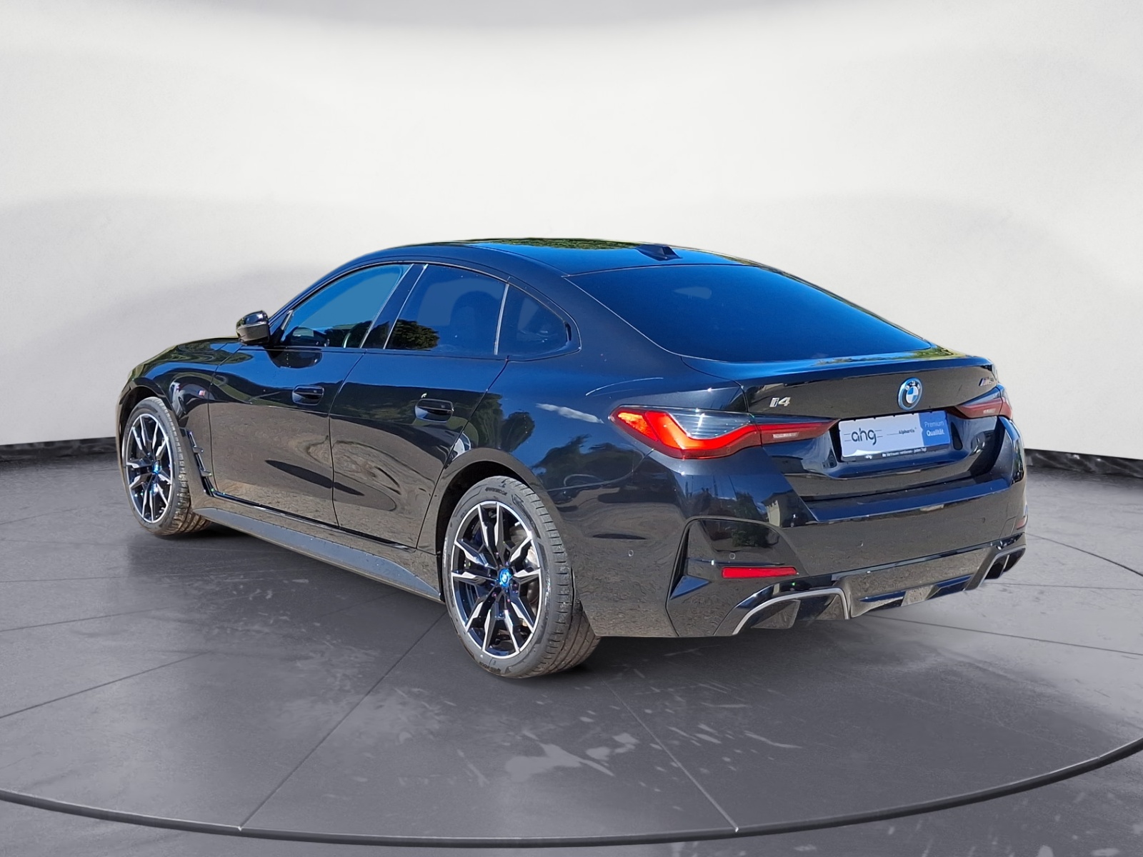 BMW - i4 M50