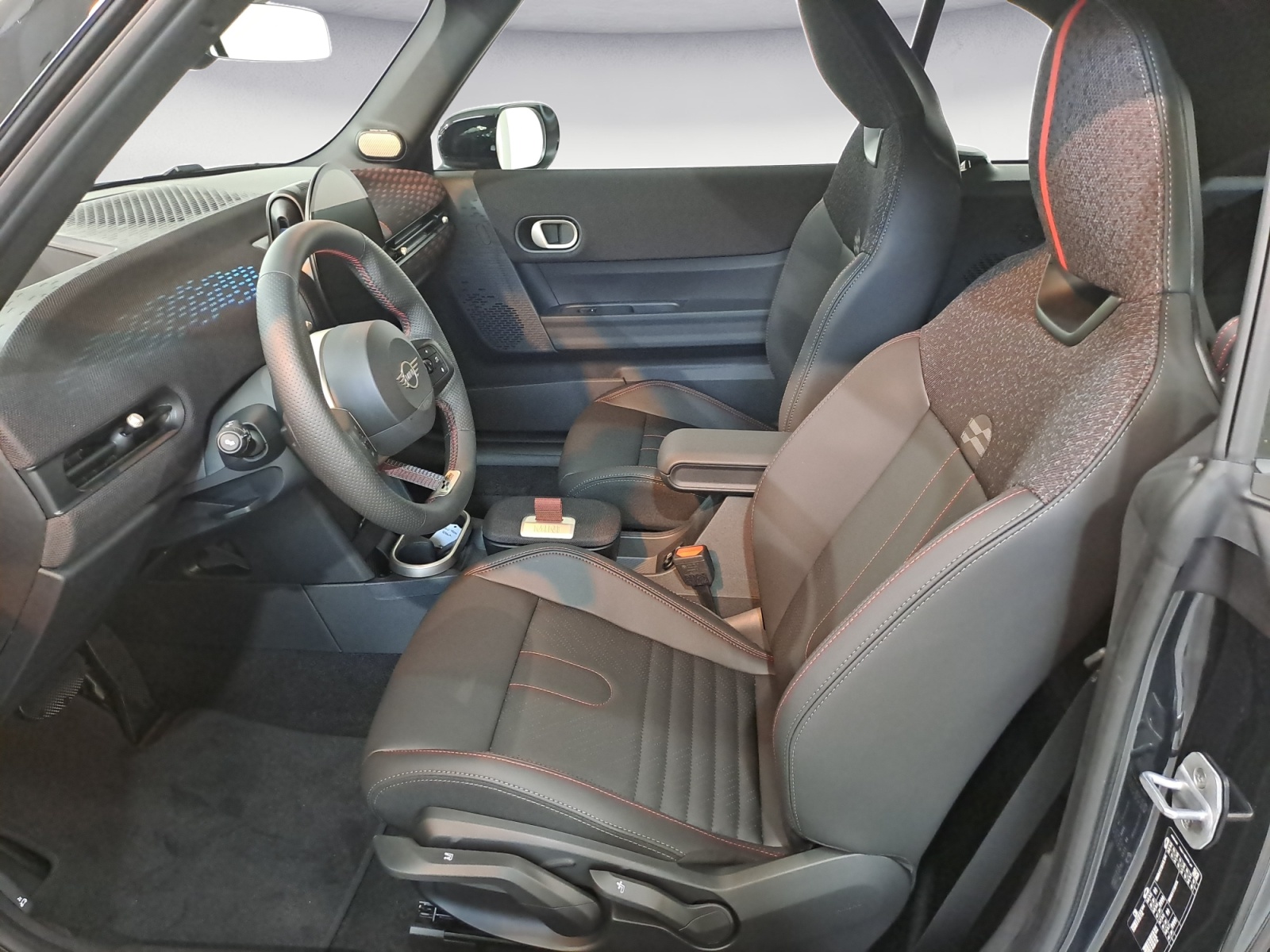 MINI - COOPER S Cabrio JCW Trim Steptronic