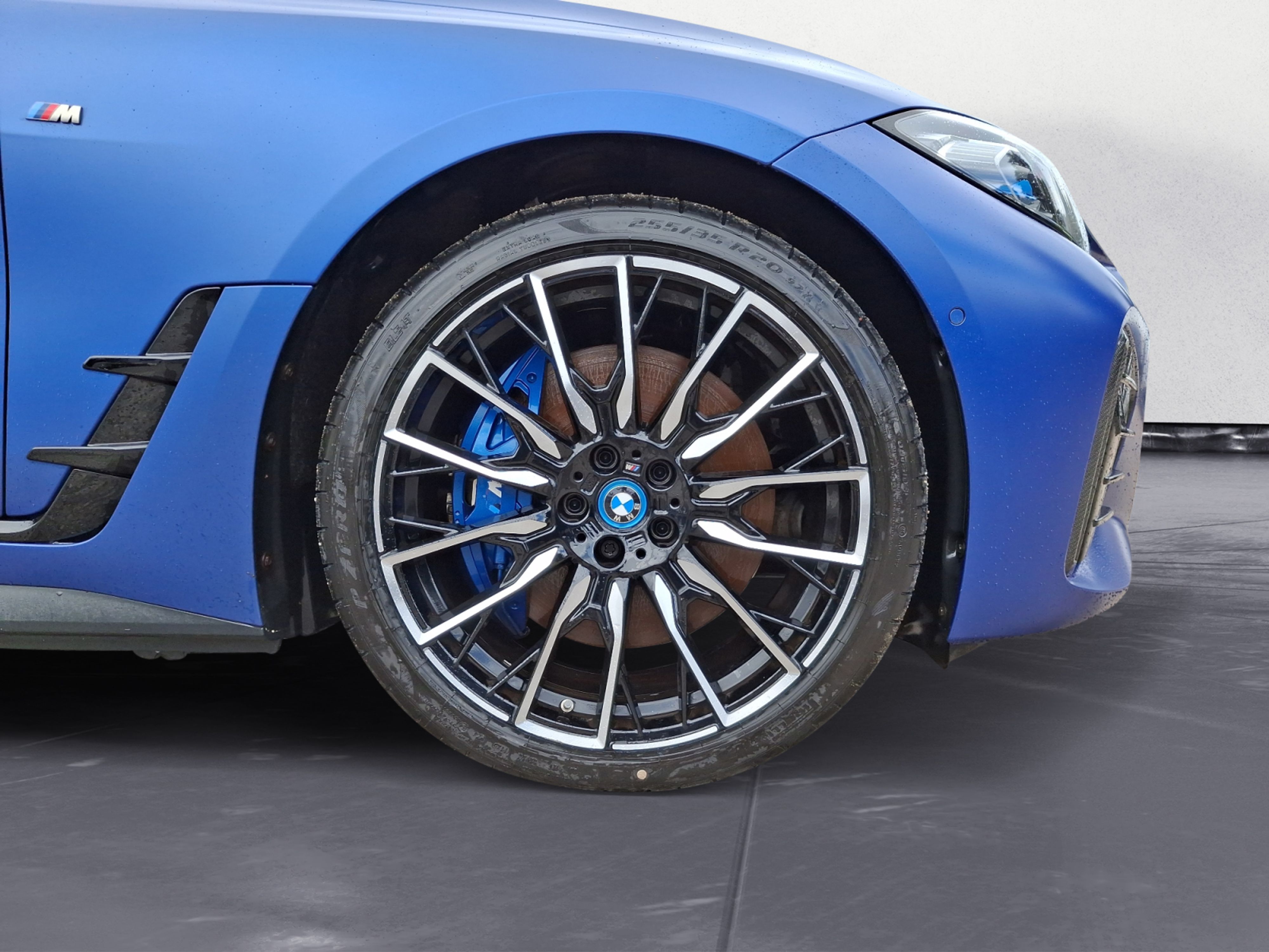 BMW - i4 M50