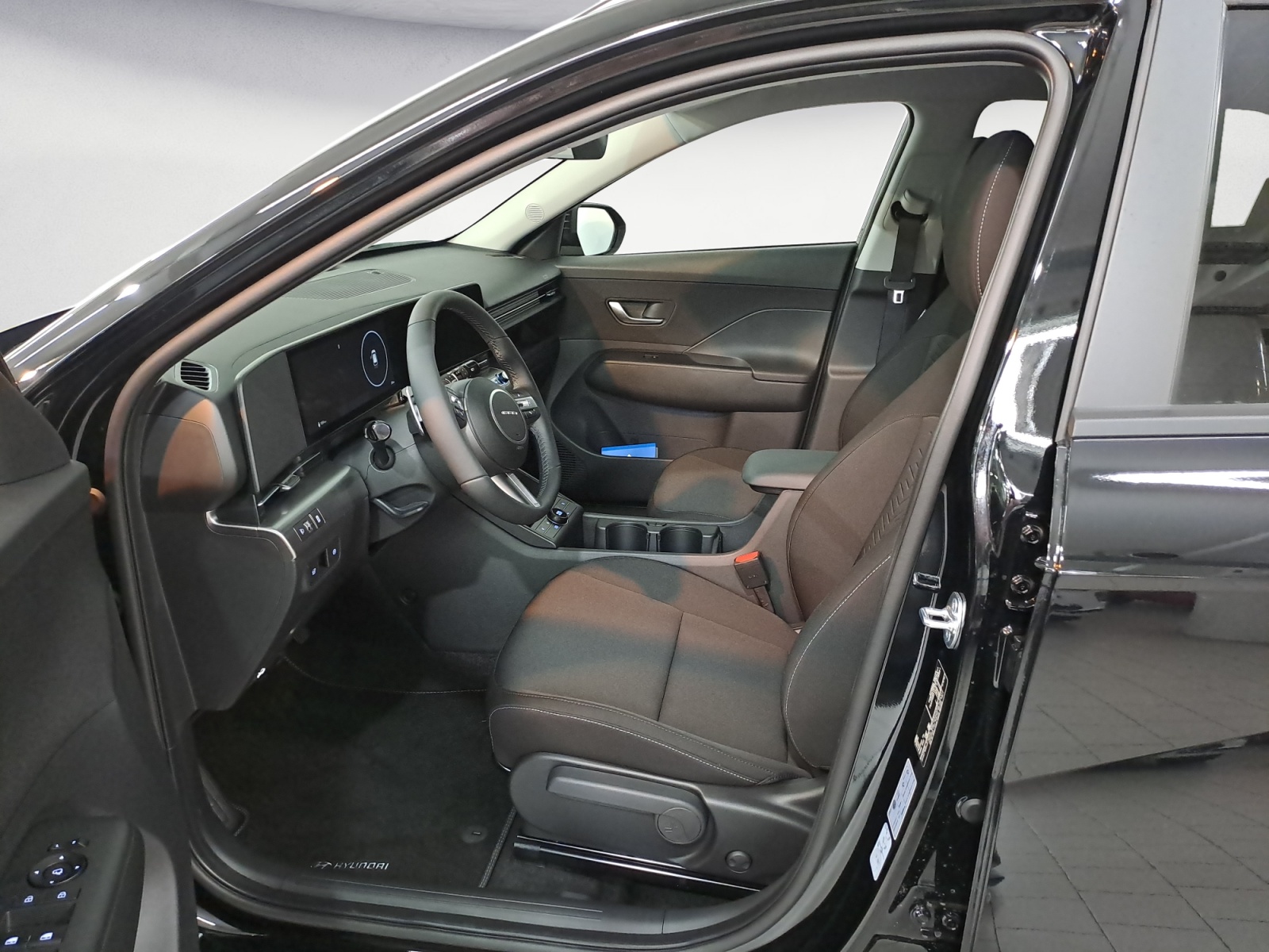 Hyundai - KONA SX2 MY26 EV TREND