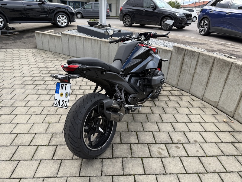 BMW Motorrad - R 1300 R Option 719 mit 3 Paketen uvm.
