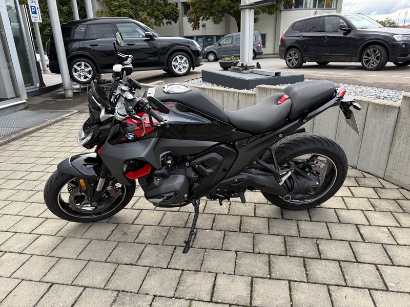 BMW Motorrad - R 1300 R Option 719 mit 3 Paketen uvm.