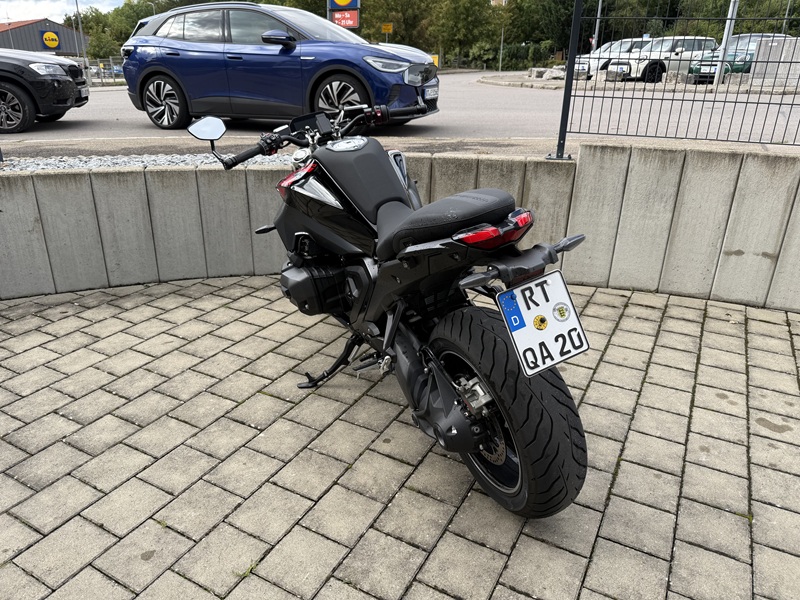 BMW Motorrad - R 1300 R Option 719 mit 3 Paketen uvm.