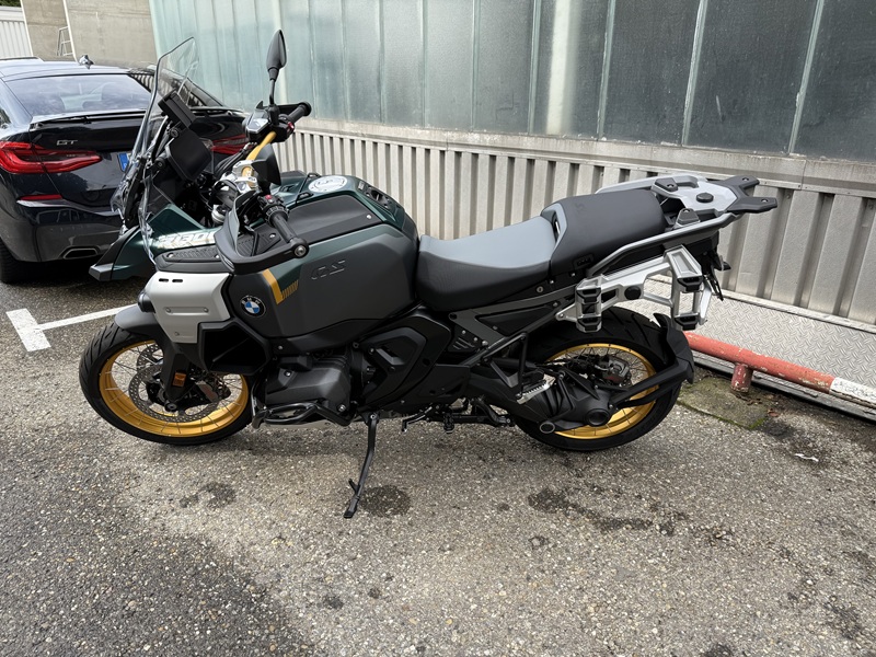 BMW Motorrad - R 1300 GS Adventure mit 3 Pakten, Option 719 uvm