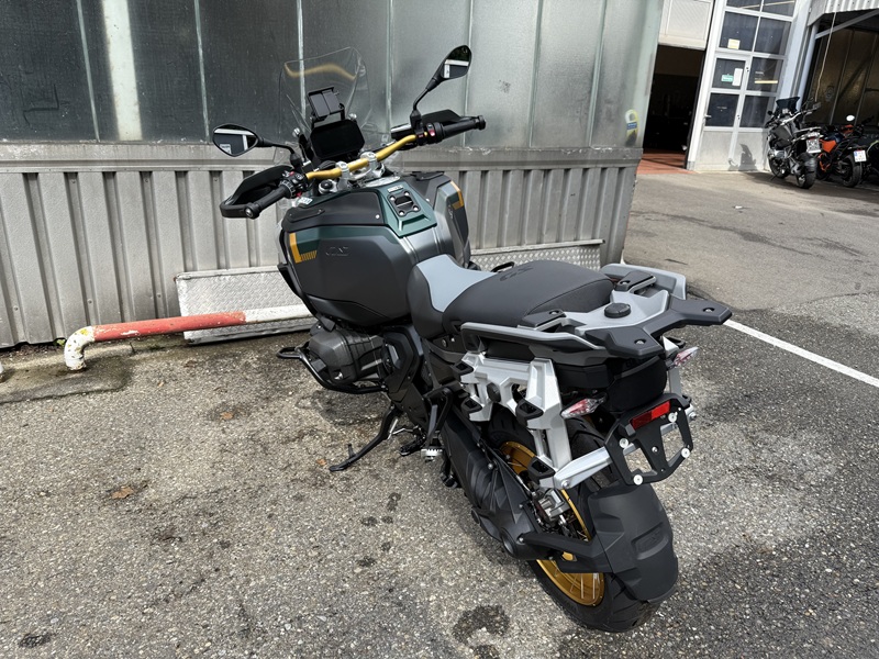 BMW Motorrad - R 1300 GS Adventure mit 3 Pakten, Option 719 uvm