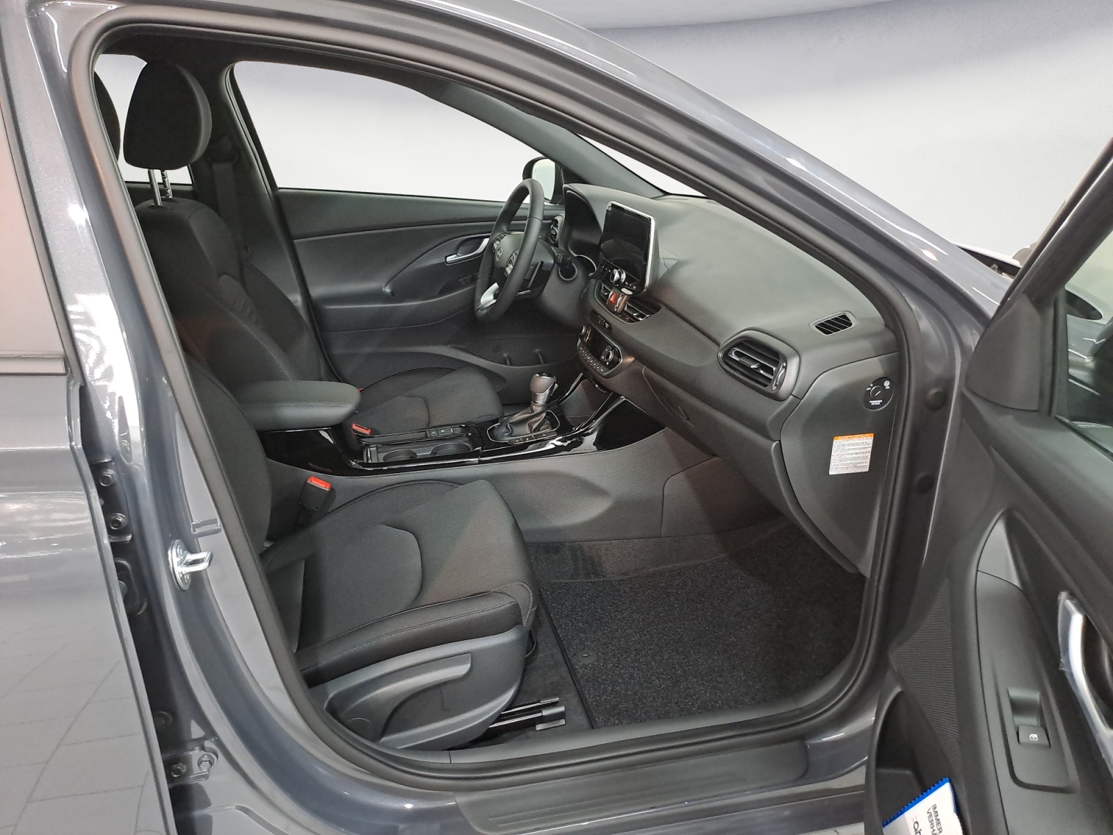 Hyundai - i30 1.5 T-GDI Hybrid Advantage