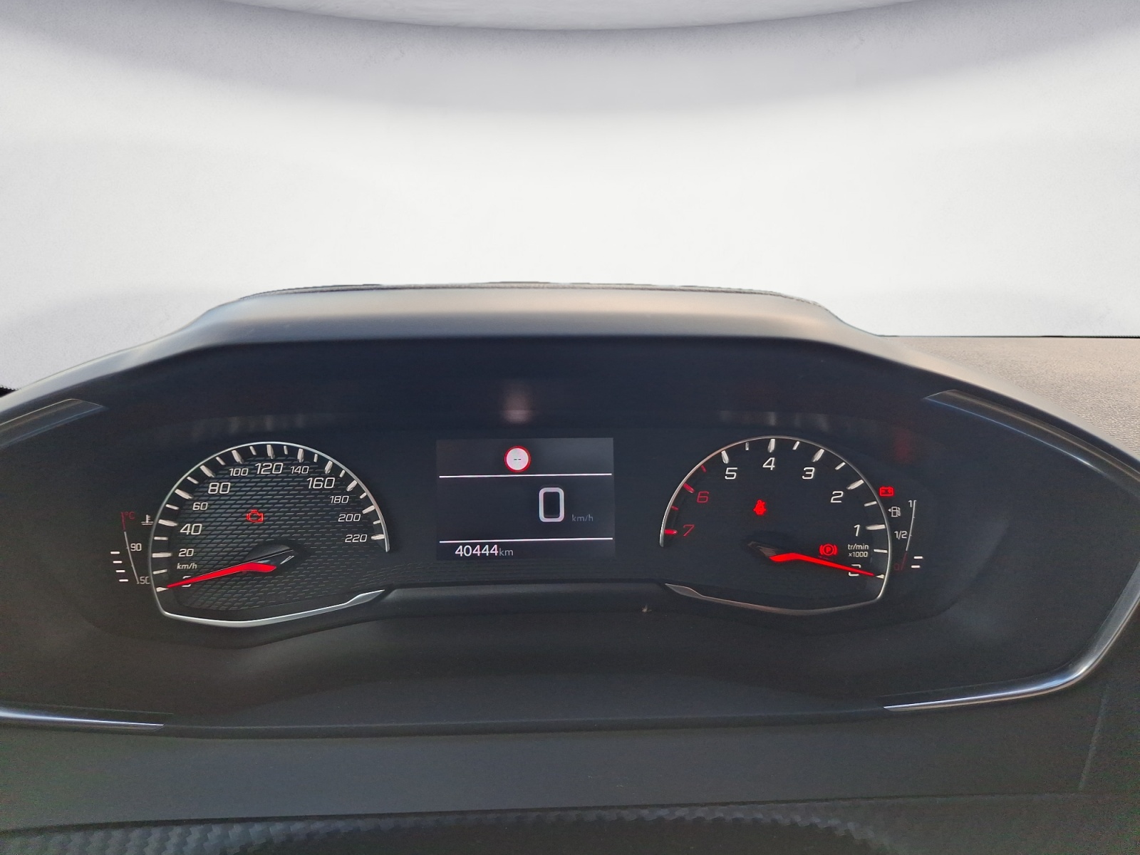 Peugeot - 208 Active Pack PureTech100