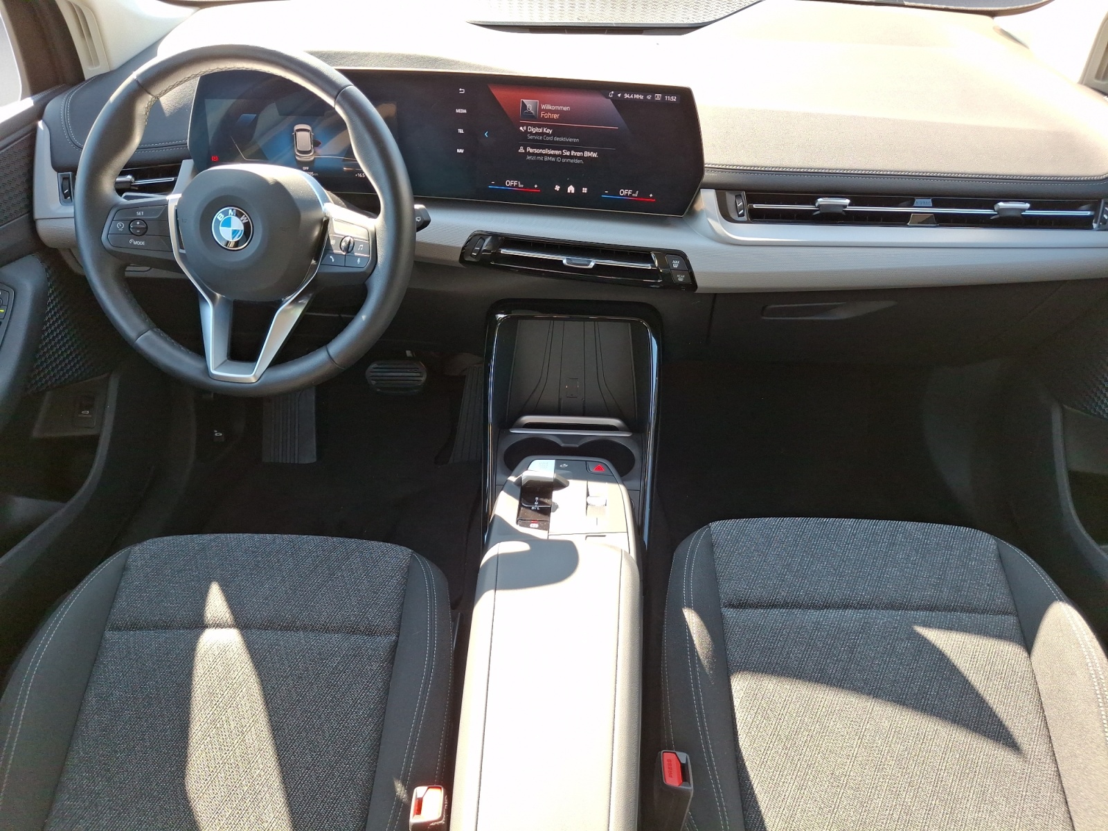 BMW - 216i Active Tourer Steptronic DCT