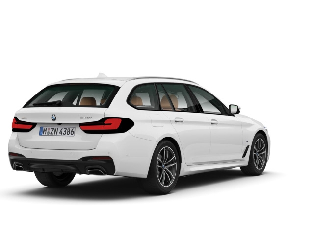 BMW - 540i xDrive Touring