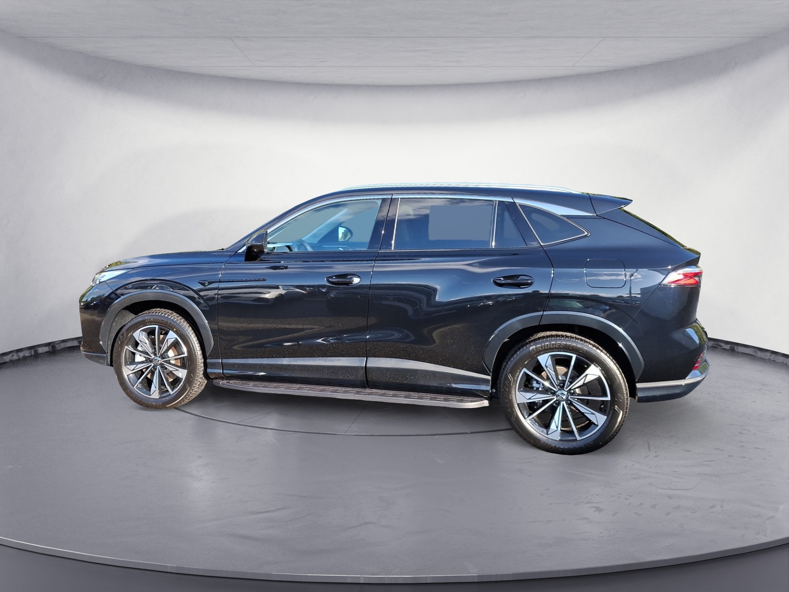 MG - HS PHEV Luxury Plugin Hybrid