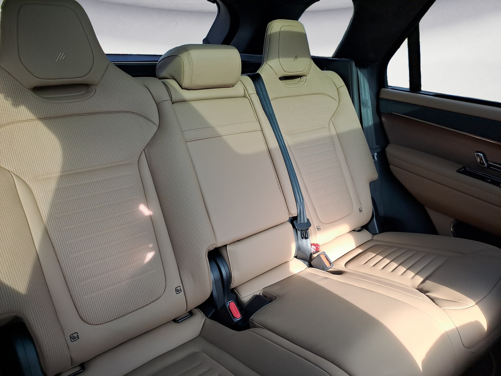 Land Rover - Range Rover Sport P635 SV