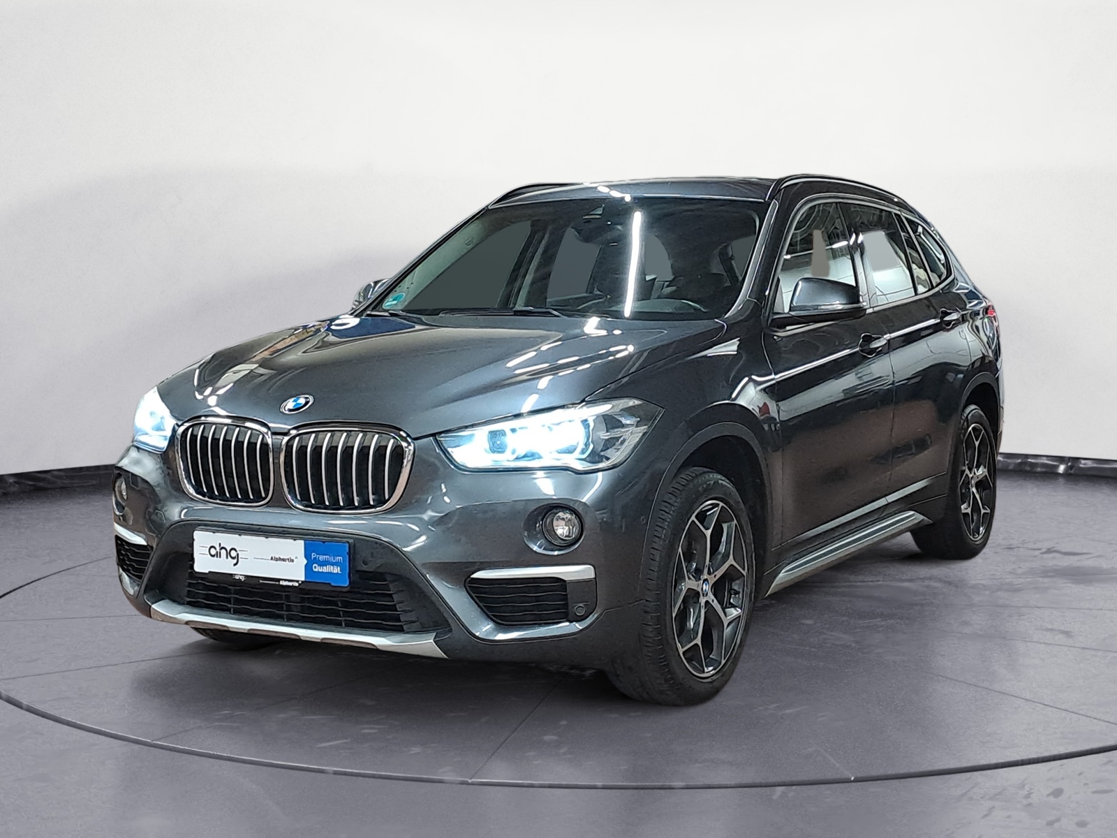 BMW - X1 xDrive20i Steptronic