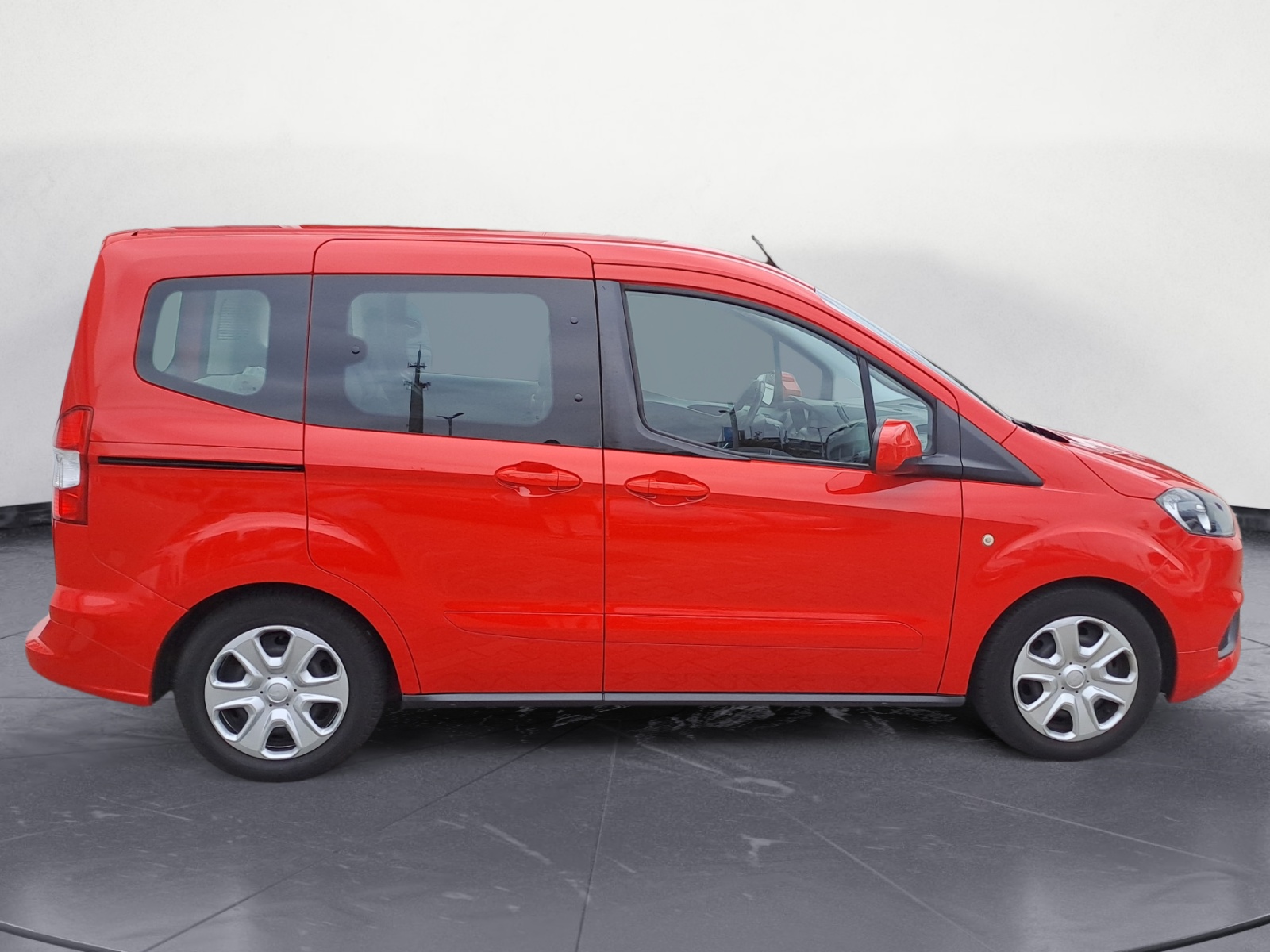 Ford - Tourneo Courier 1.5 TDCi Trend