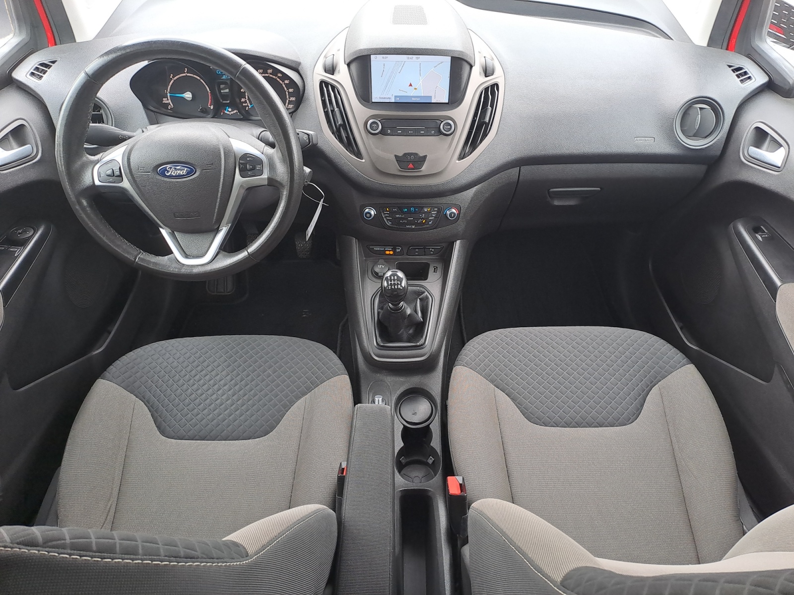 Ford - Tourneo Courier 1.5 TDCi Trend