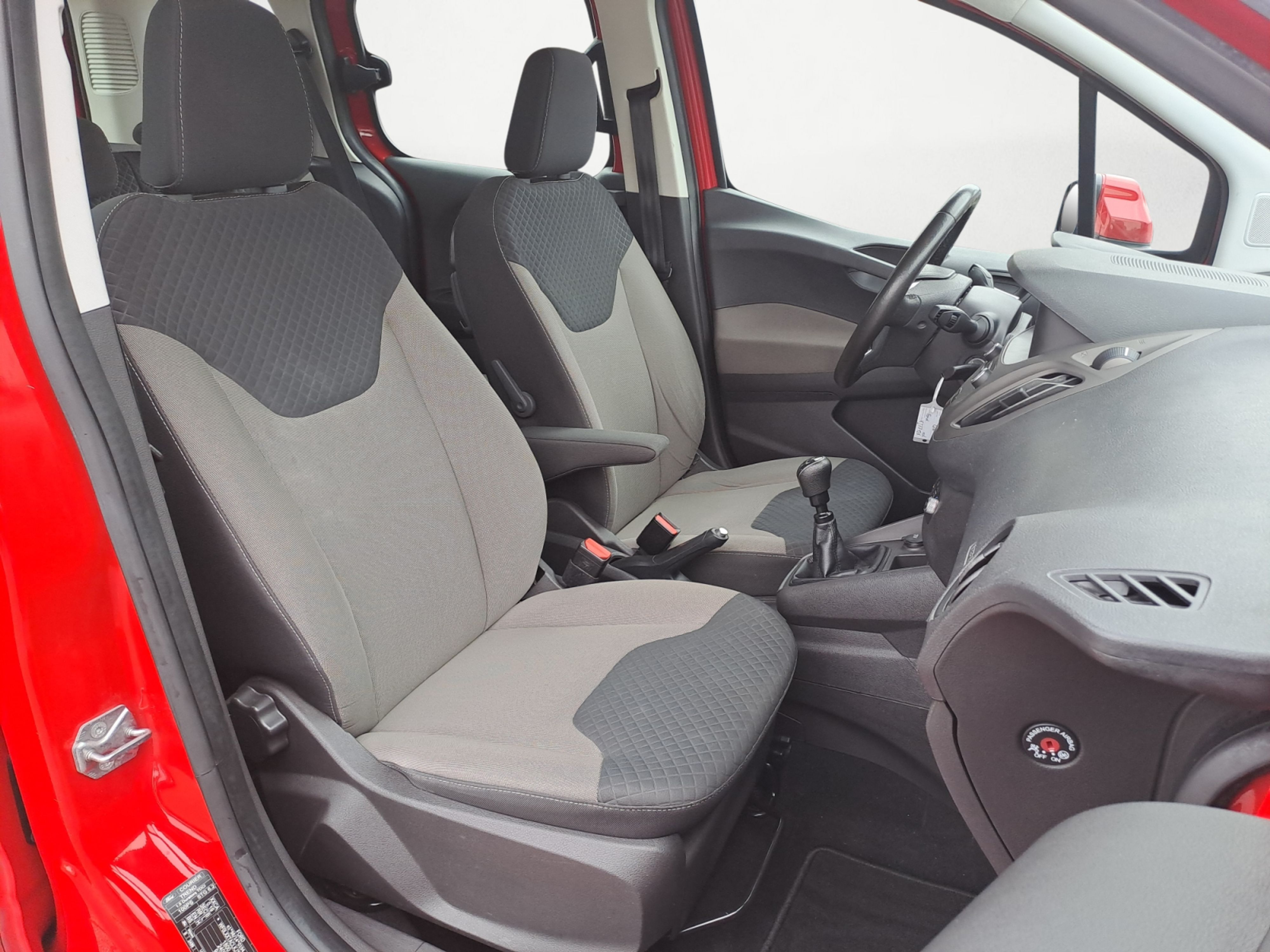 Ford - Tourneo Courier 1.5 TDCi Trend