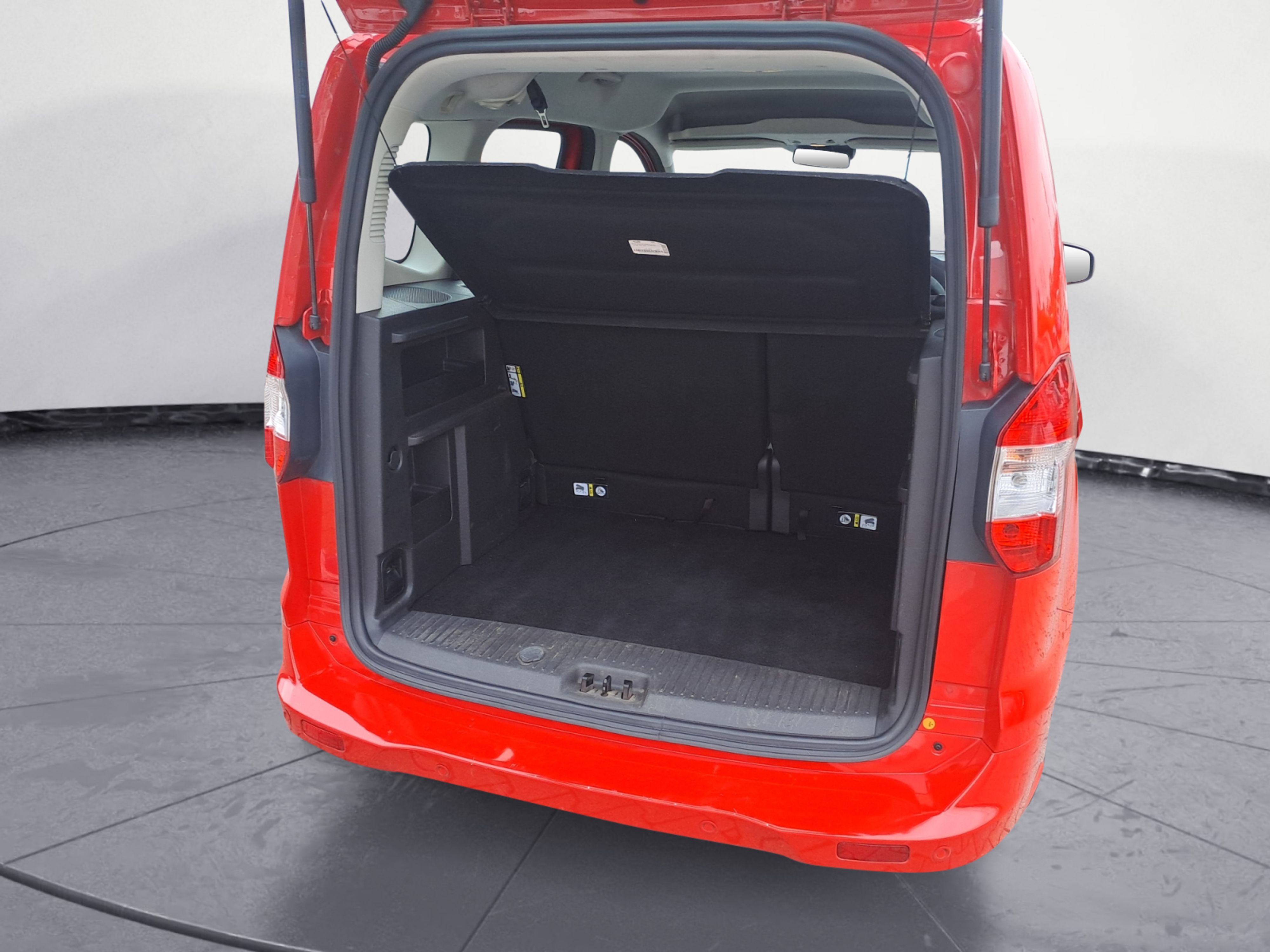 Ford - Tourneo Courier 1.5 TDCi Trend