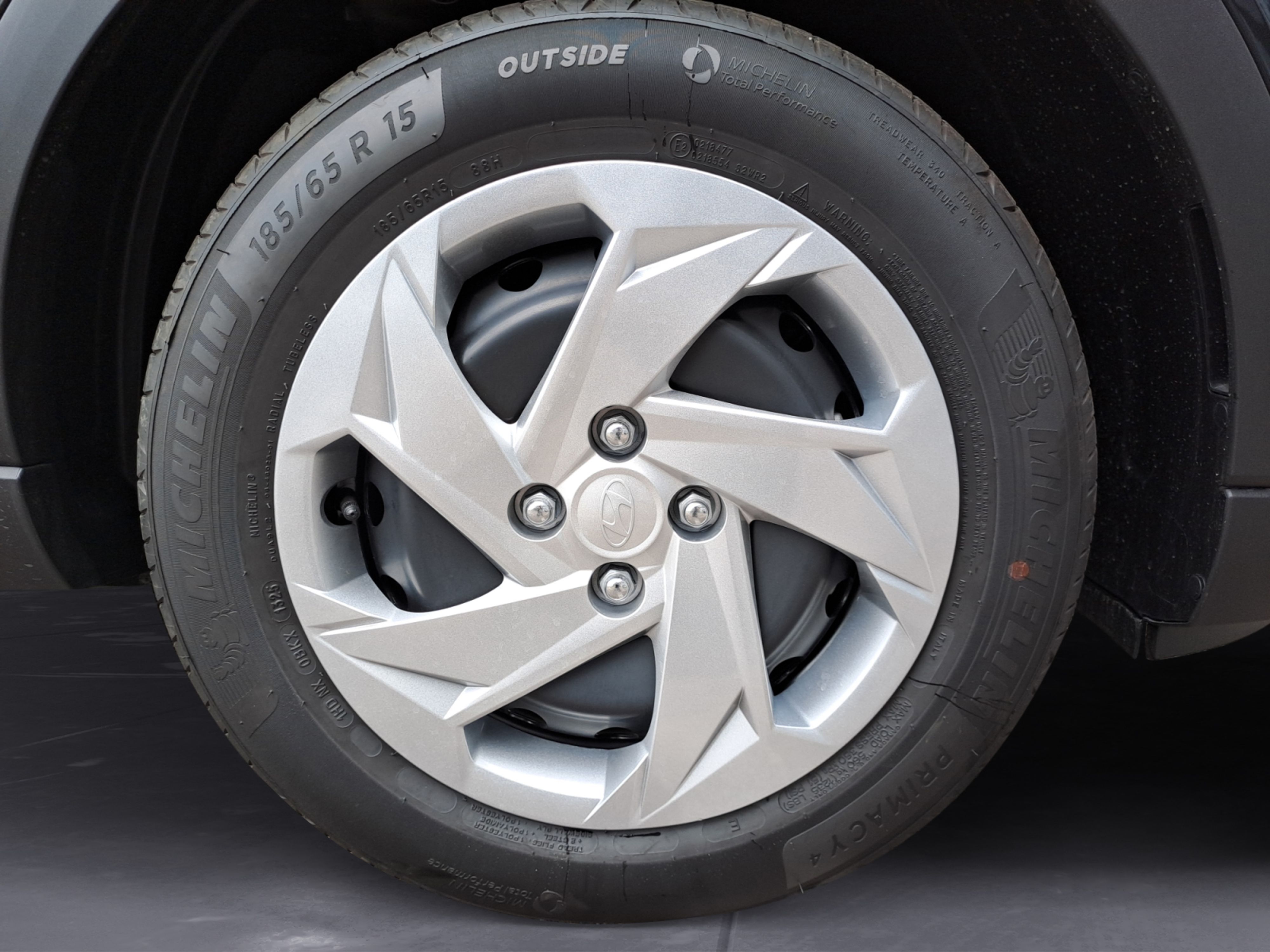 Hyundai - Bayon 1.0 T-GDI Select