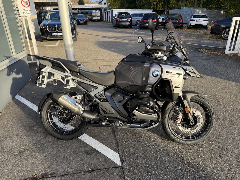BMW Motorrad - R 1300 GS Adventure mit 4 Paketen sofort verfügb