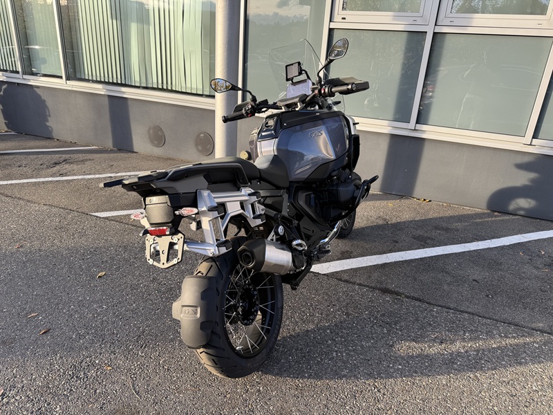 BMW Motorrad - R 1300 GS Adventure mit 4 Paketen sofort verfügb