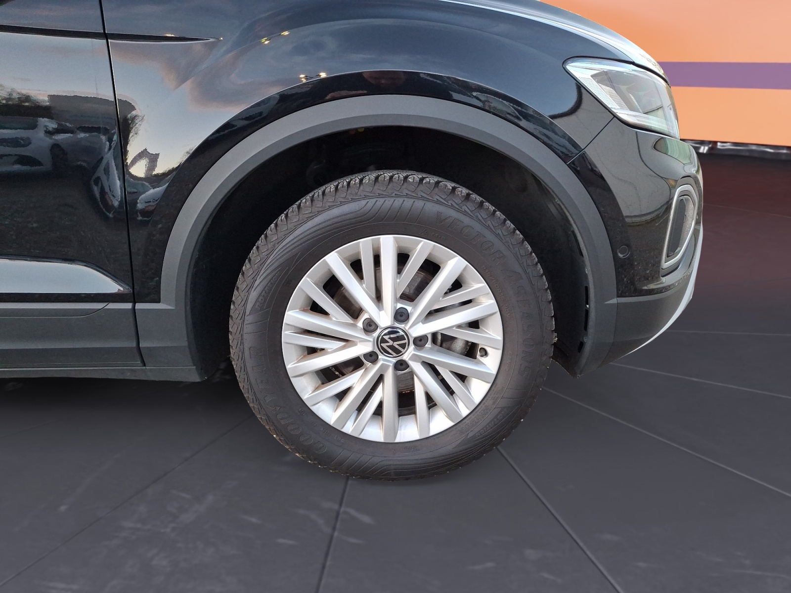 Volkswagen - T-ROC 1.0 TSI LIFE