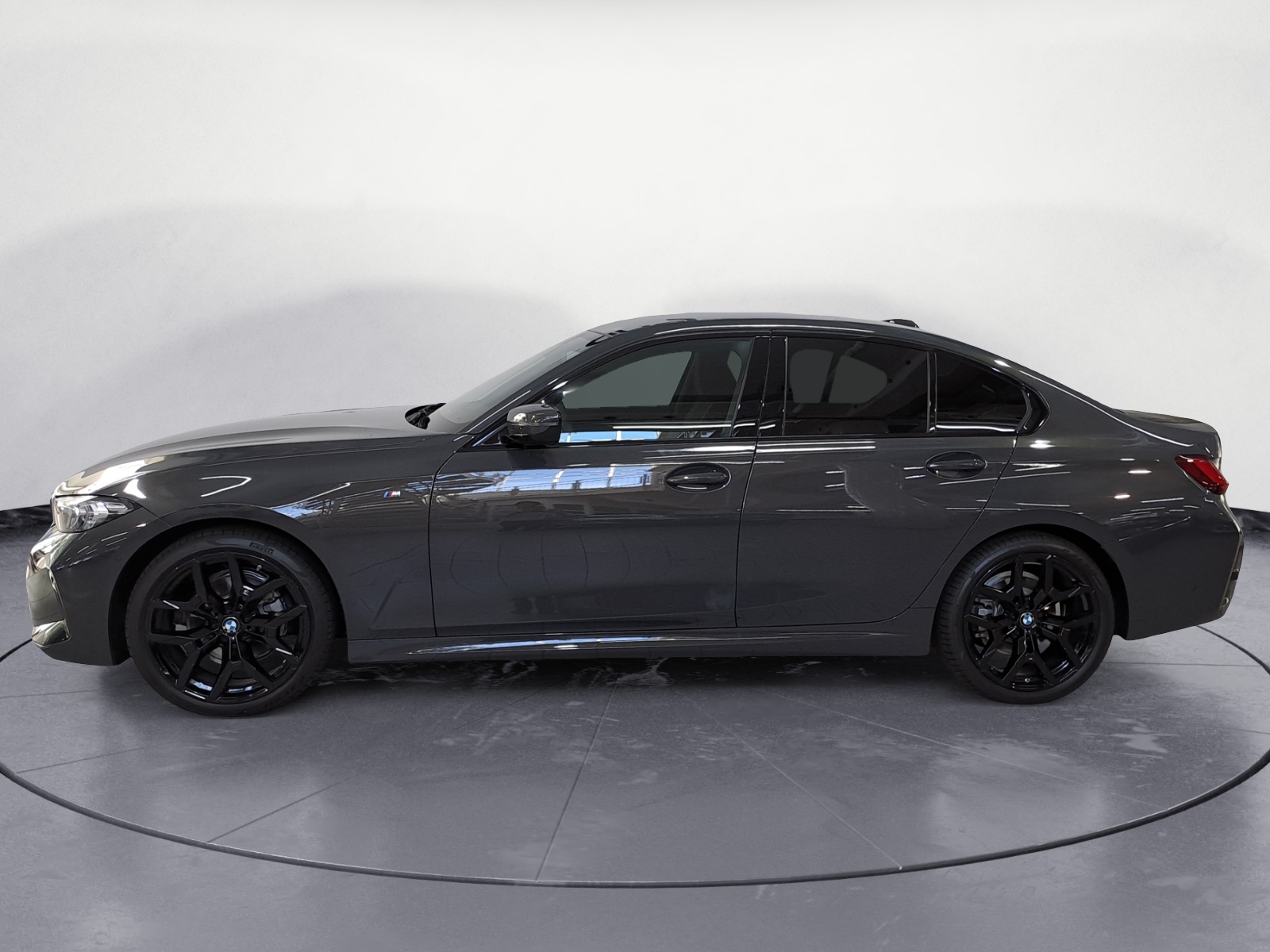 BMW - 320i xDrive Limousine