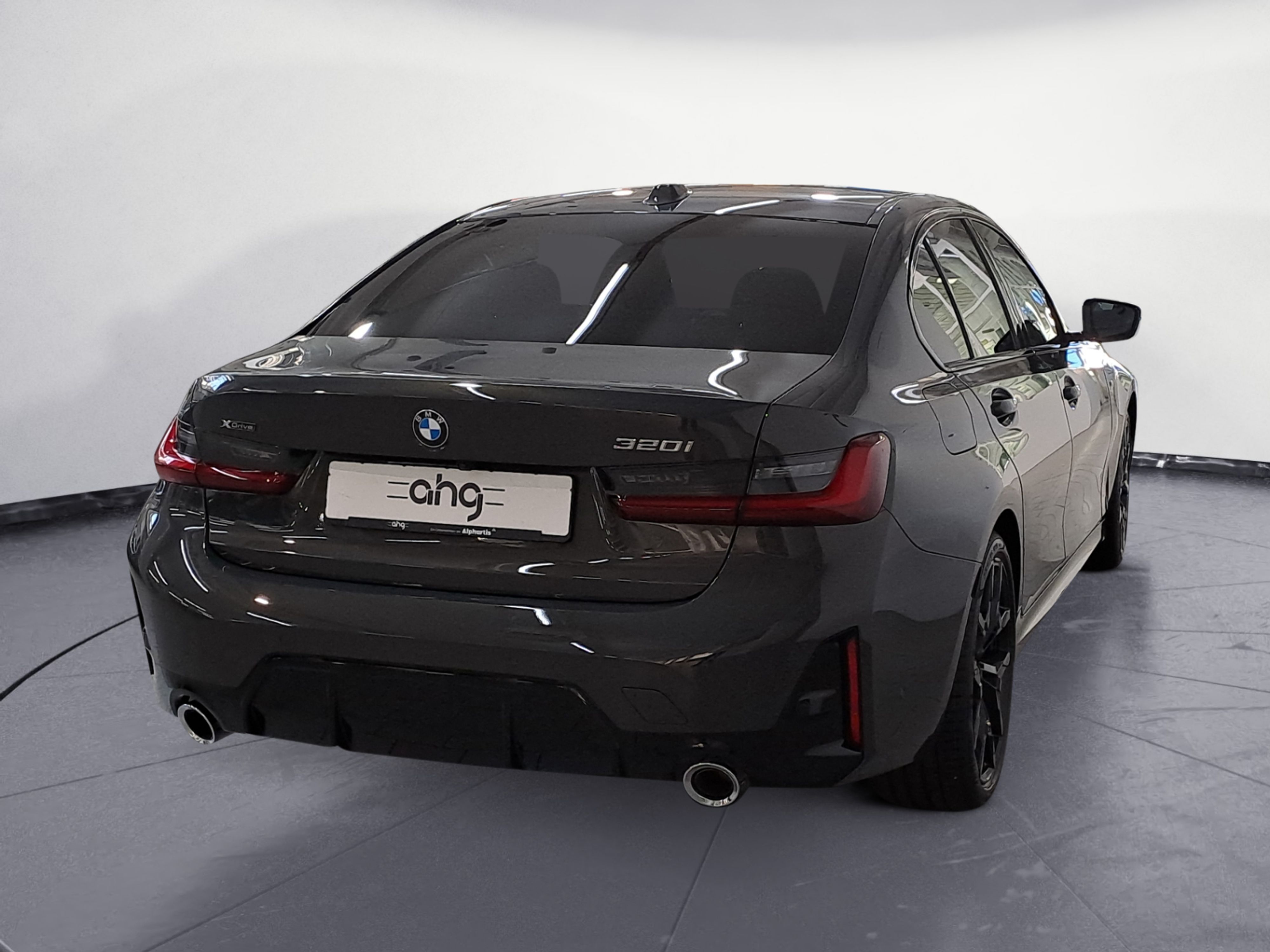 BMW - 320i xDrive Limousine