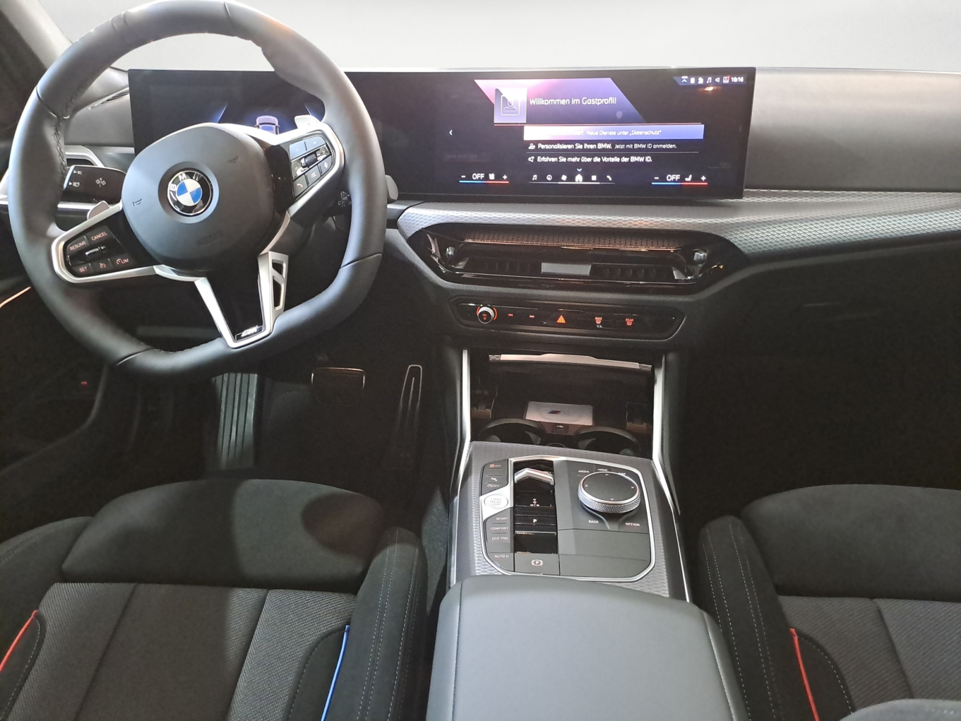 BMW - 320i xDrive Limousine