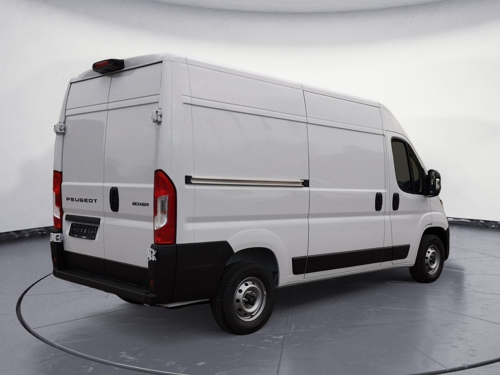 Peugeot - Boxer KW 335 L2H2 BlueHDI 140