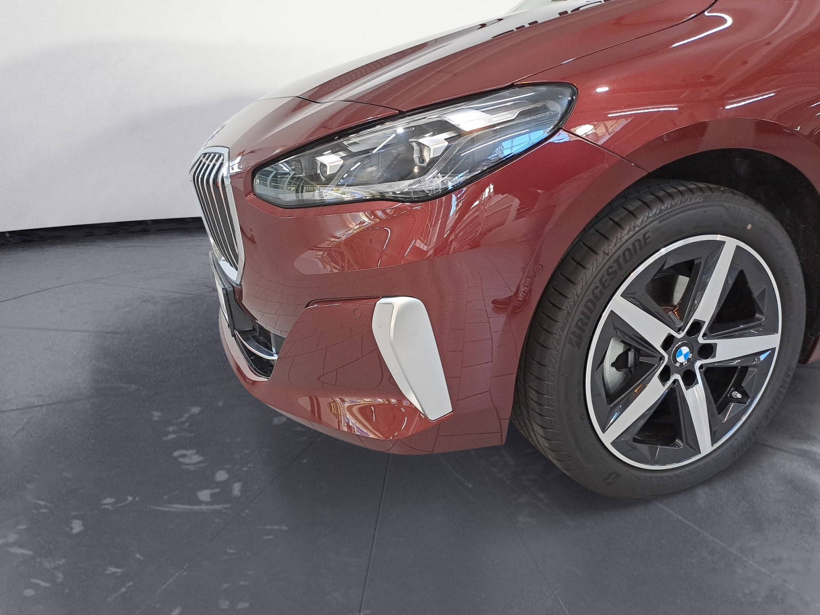 BMW - 220i Active Tourer Steptronic