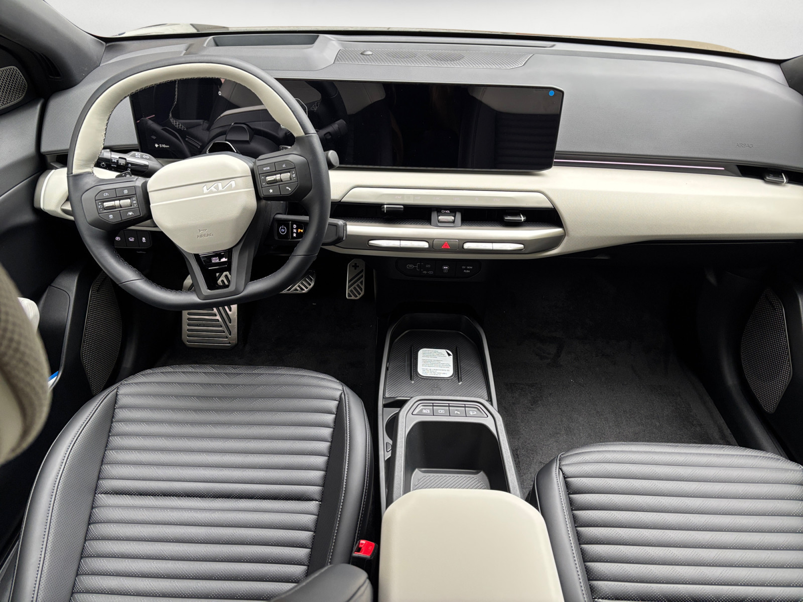 Kia - EV4 GT-Line 2WD