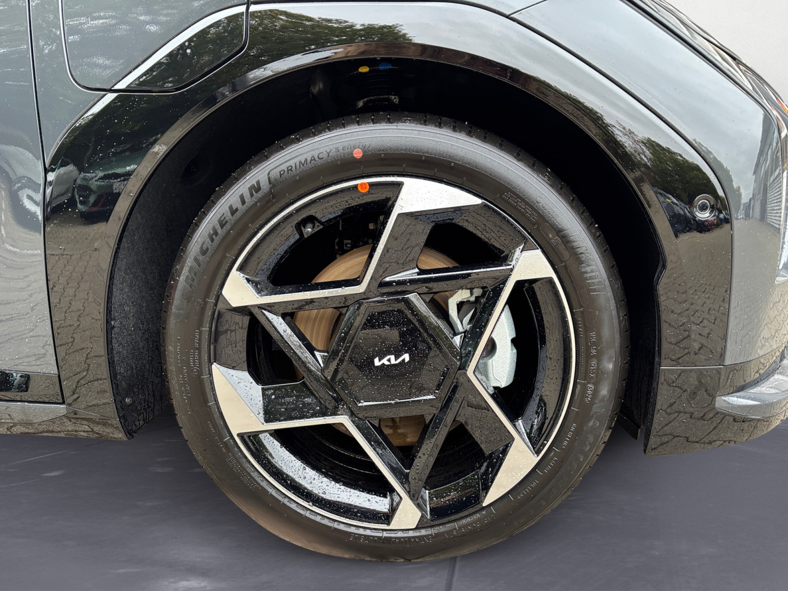 Kia - EV4 GT-Line 2WD