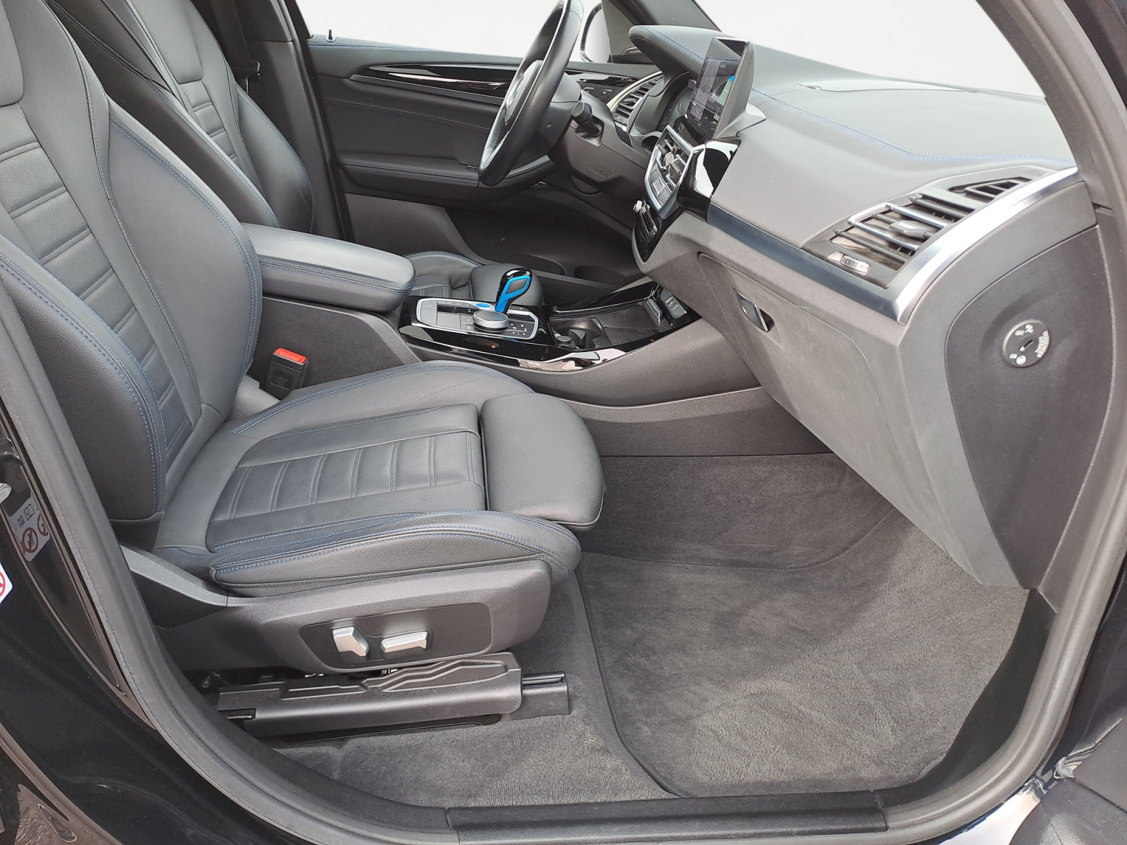 BMW - iX3 M Sportpaket