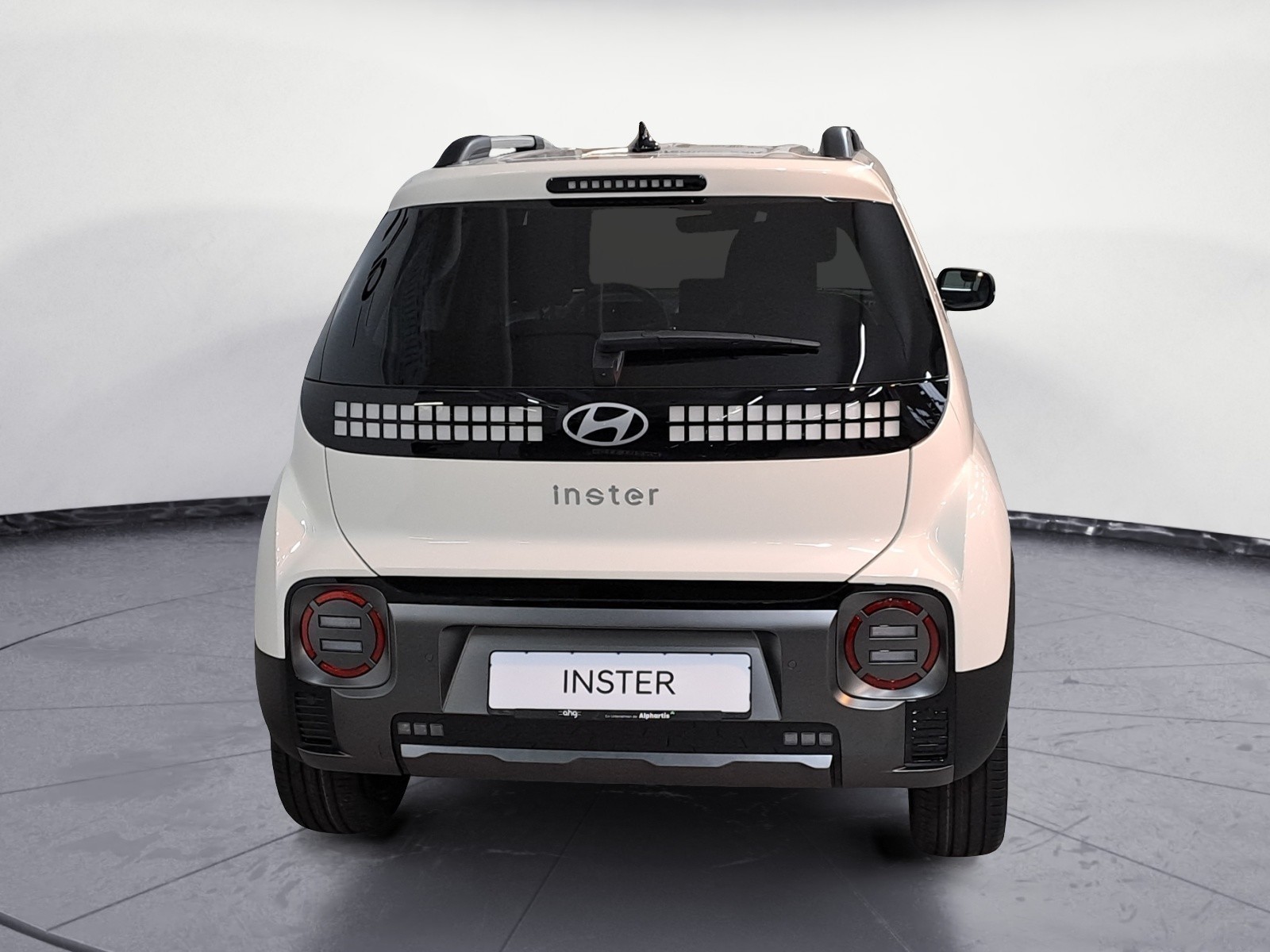 Hyundai - INSTER Cross EV