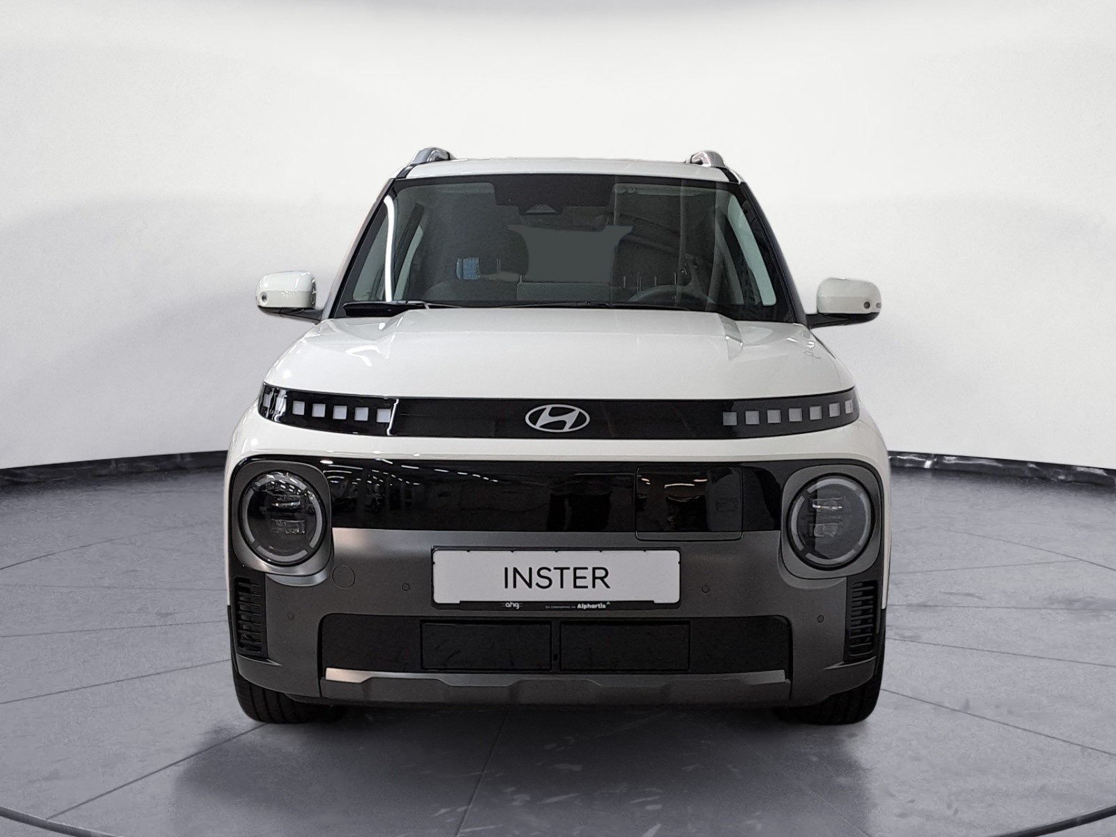 Hyundai - INSTER Cross EV