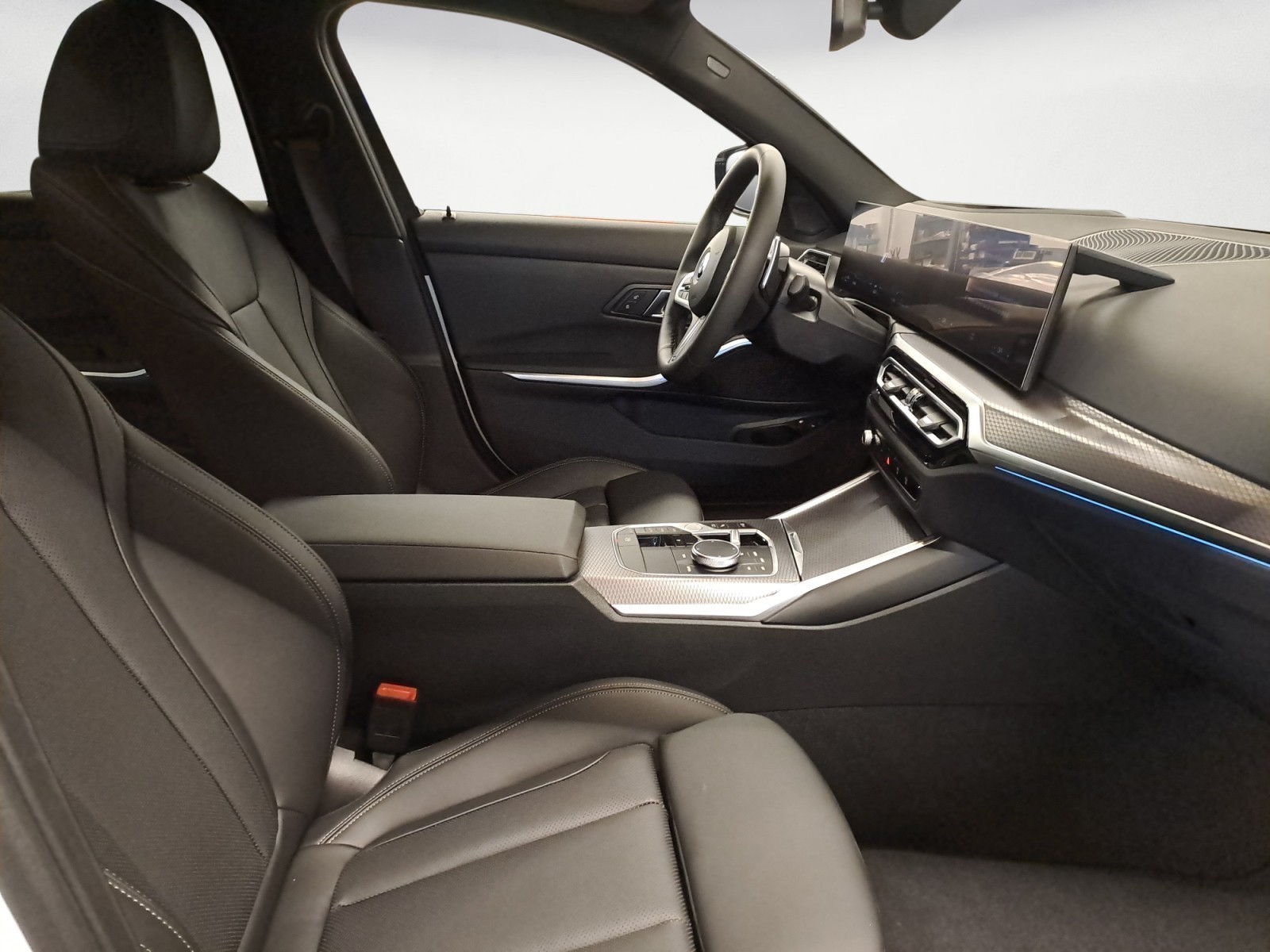 BMW - 330e xDrive Limousine