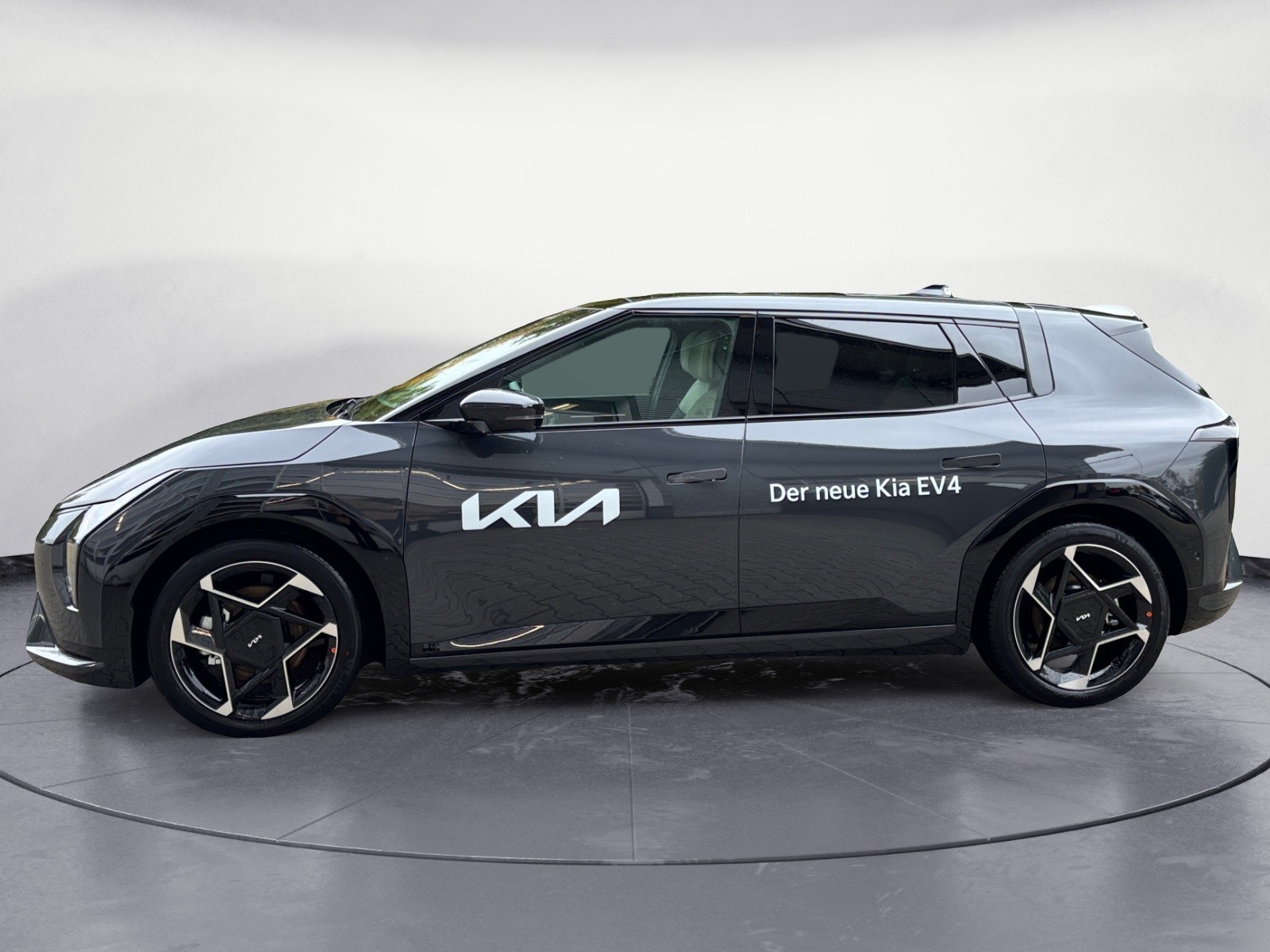 Kia - EV4 GT-Line 2WD