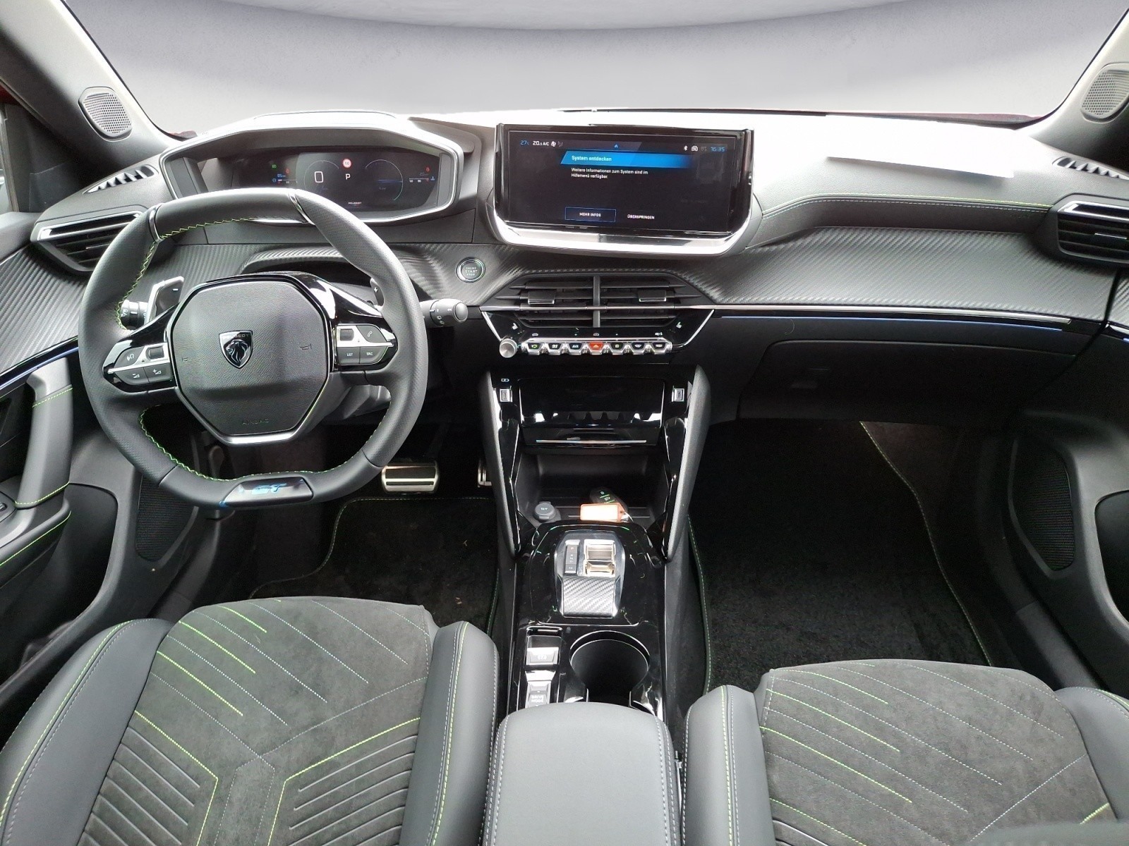 Peugeot - 2008 GT HYBRID 136 e-DSC6