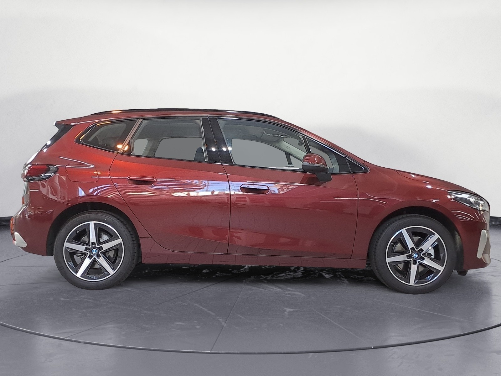 BMW - 220i Active Tourer Steptronic