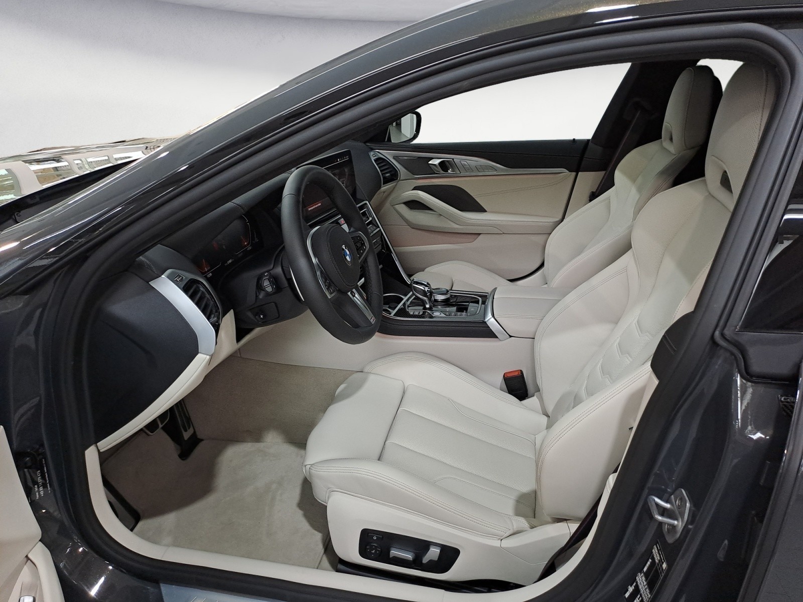 BMW - 840i Gran Coupe