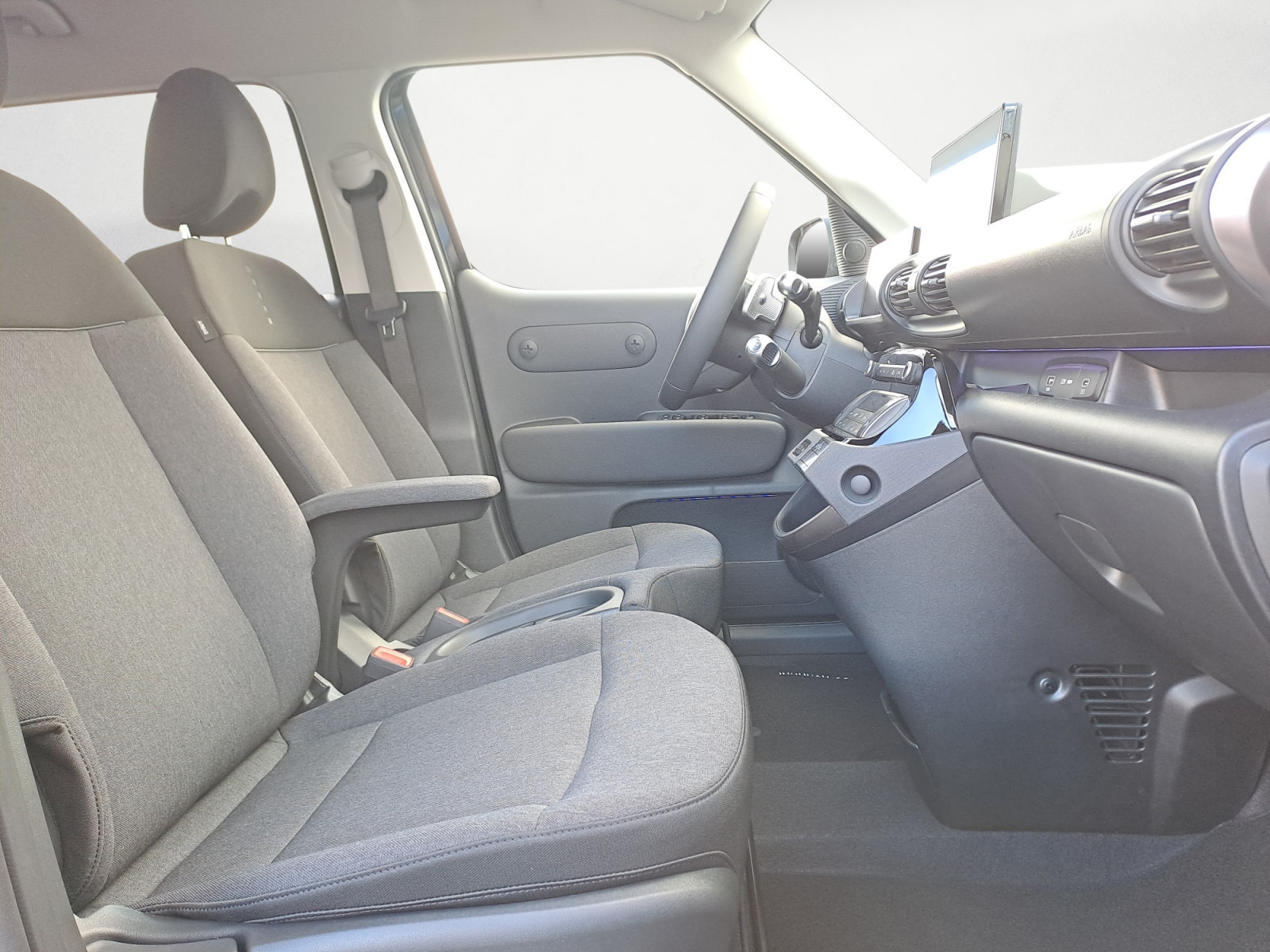 Hyundai - INSTER EV Prime