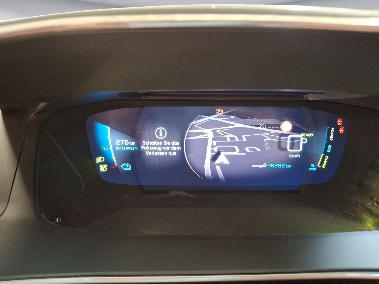 Peugeot - e-2008 136 Allure