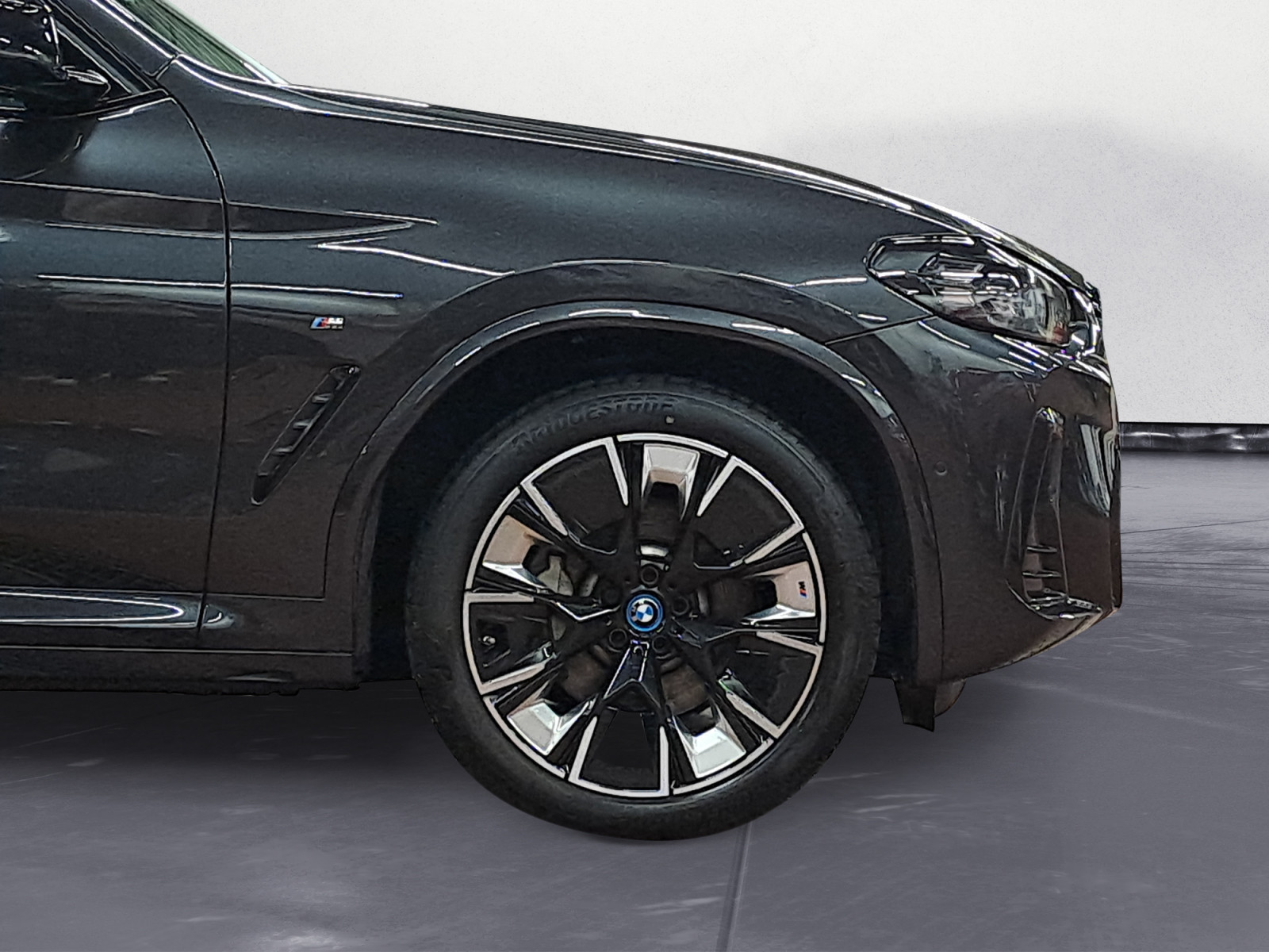 BMW - ix3 iX3 IMPRESSIVE