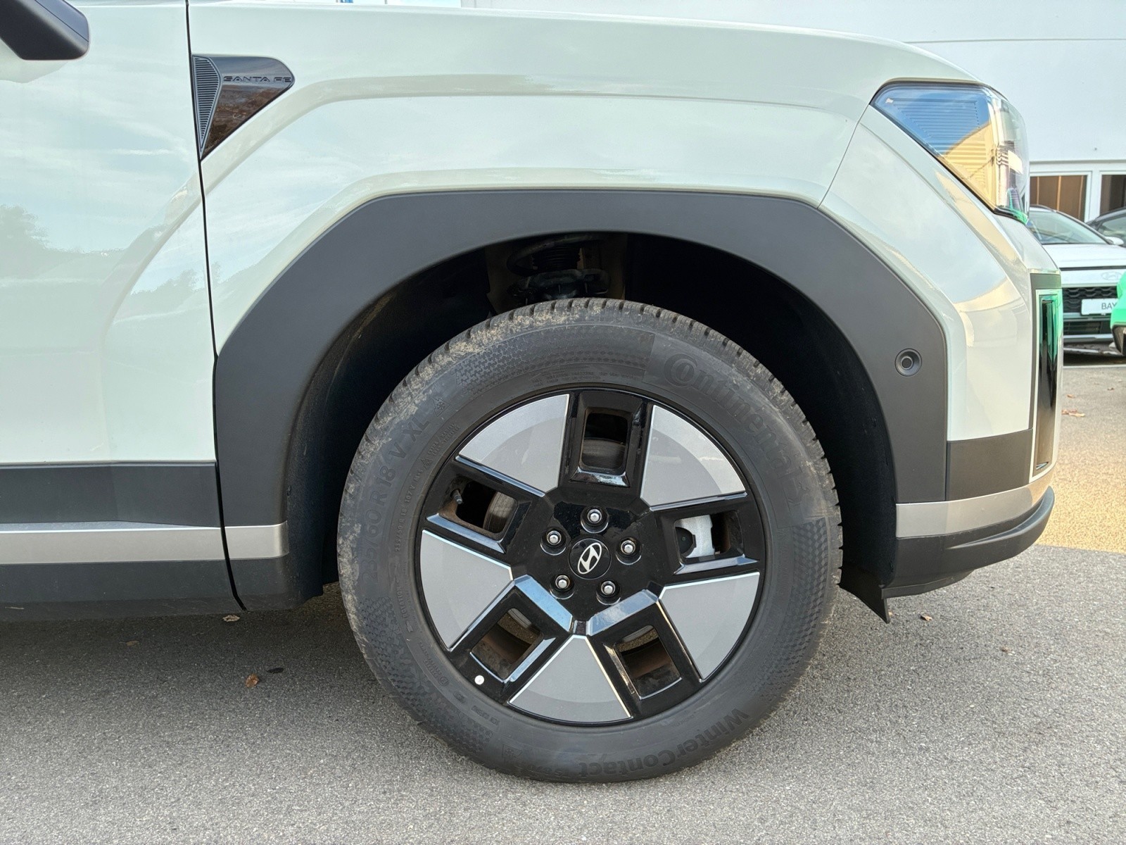 Hyundai - Santa Fe 1.6 T-GDI Hybrid INTRO 4WD