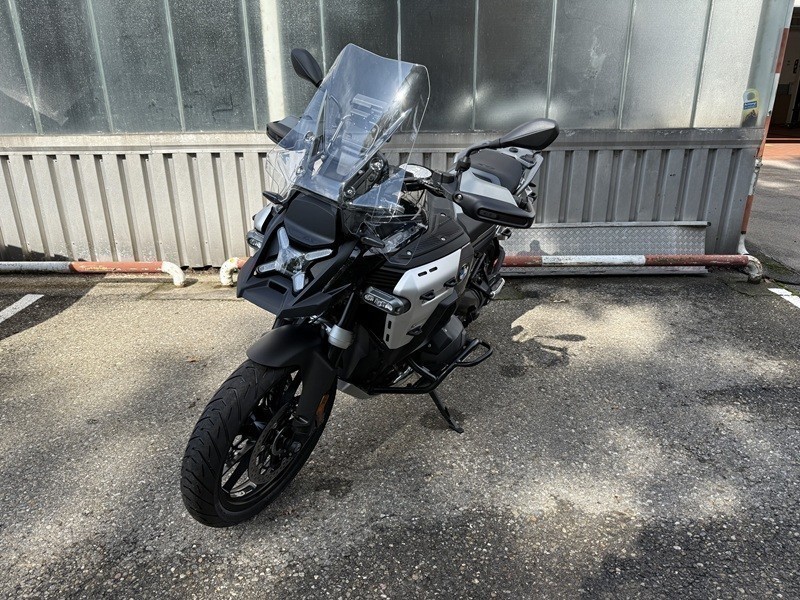 BMW Motorrad - R 1300 GS Adventure mit 4 Paketen sofort verfügb