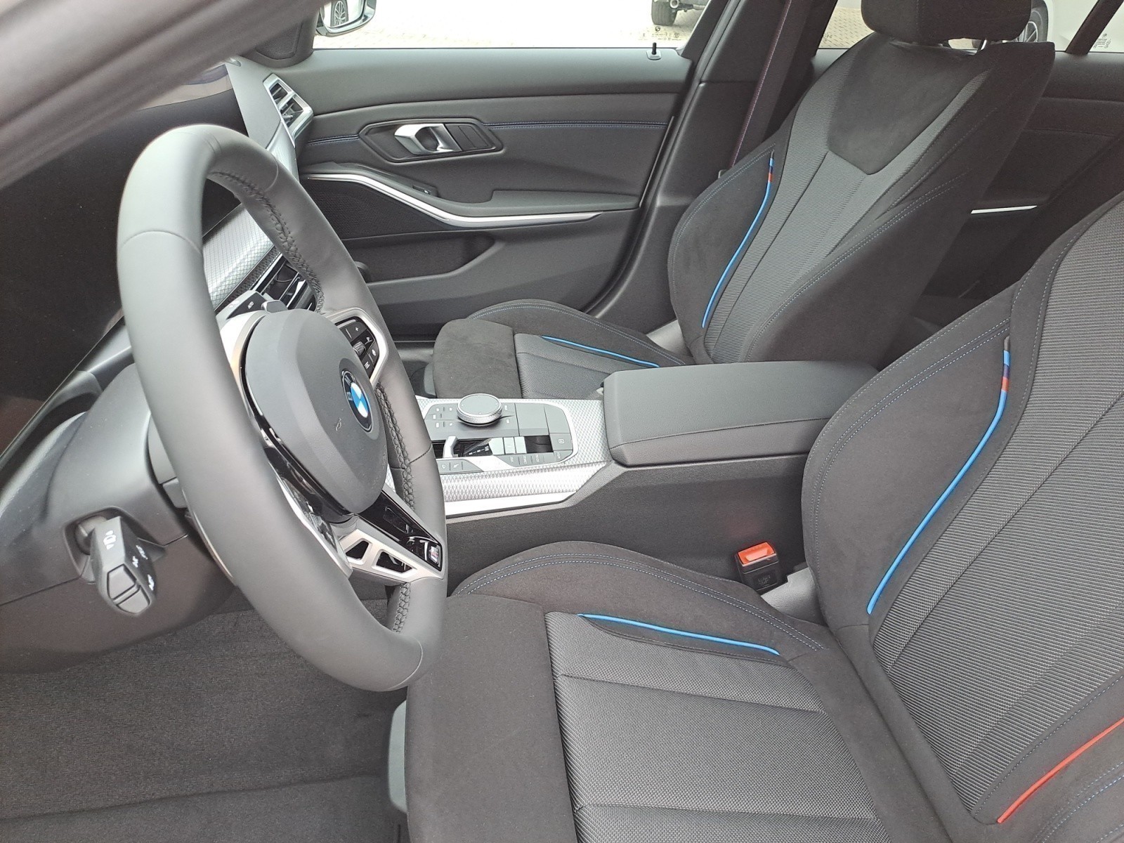 BMW - 320d xDrive Limousine