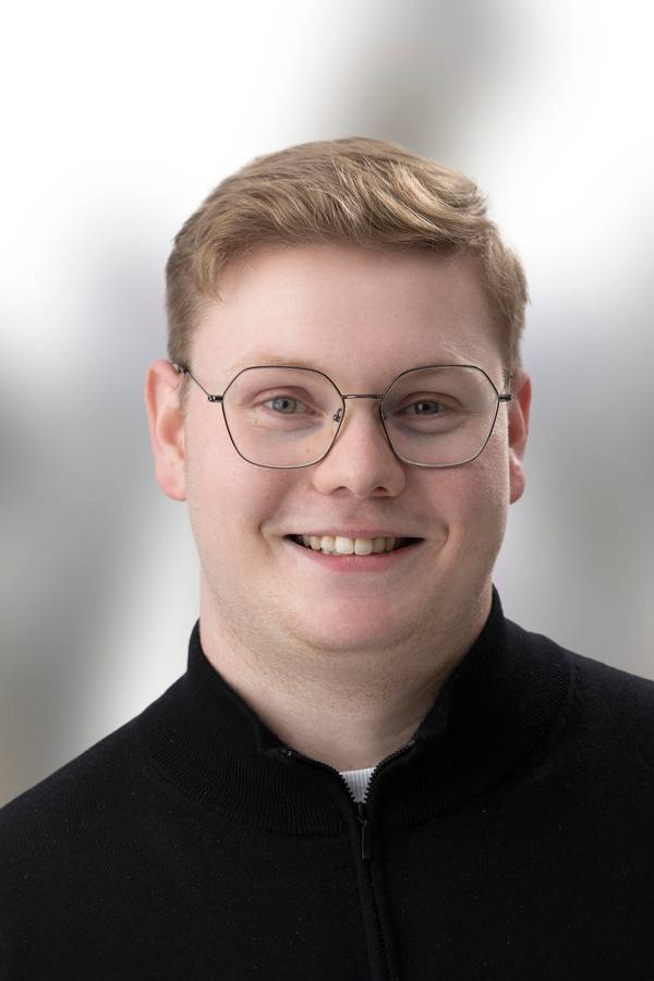 contact_import_image1YUdNv