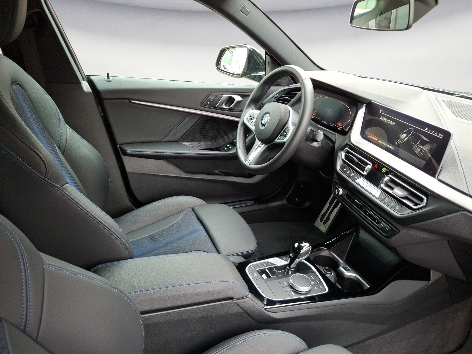 BMW - 220i Gran Coupe M Sport