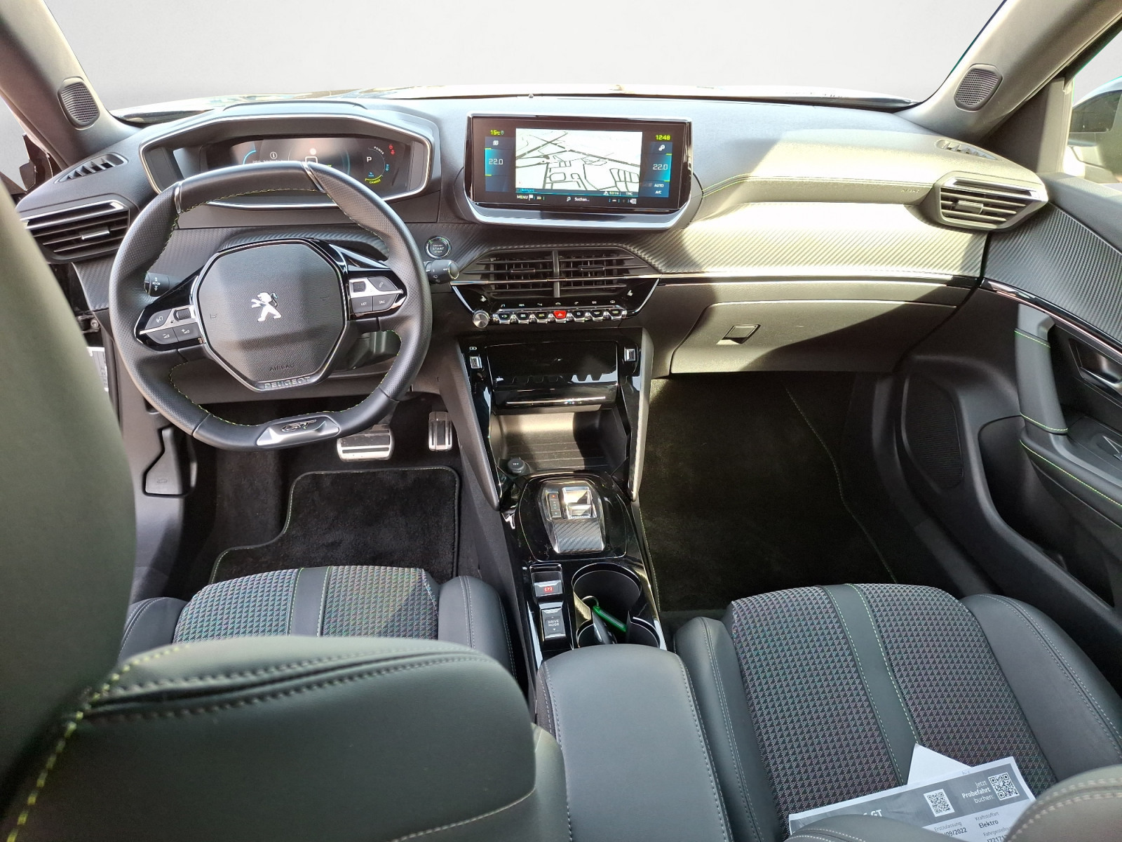 Peugeot - e-2008 136 GT