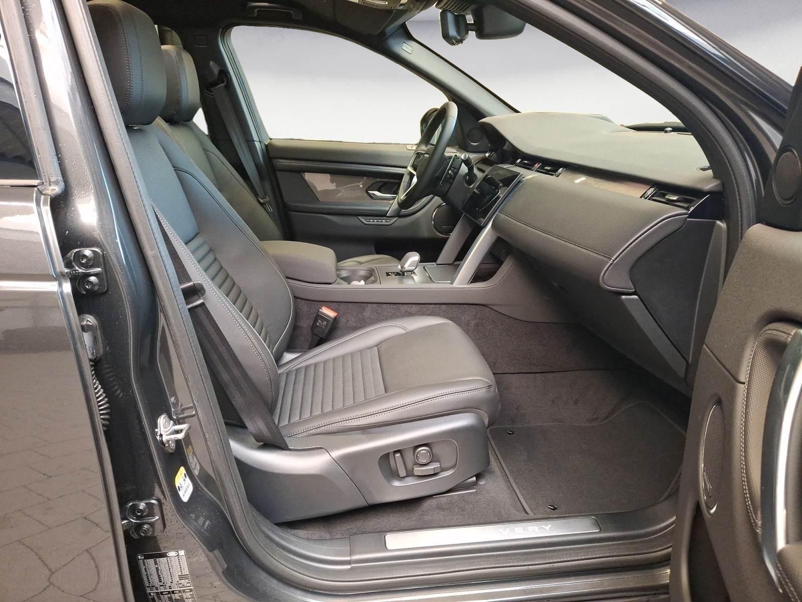 Land Rover - Discovery Sport D200 AWD Automatik DYNAMIC SE